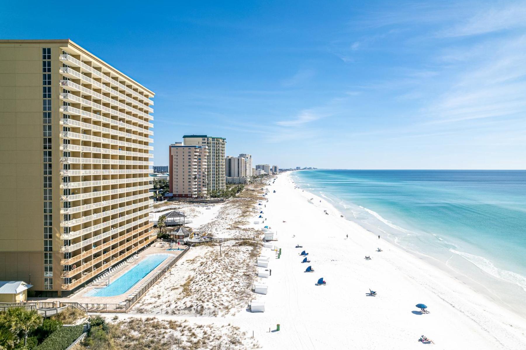 House 201c- By Isle Apartment Destin