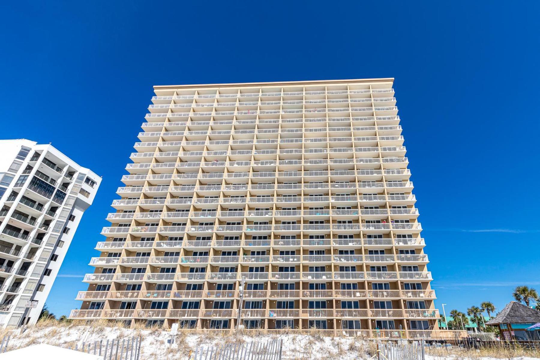 House 201c- By Isle Apartment *
