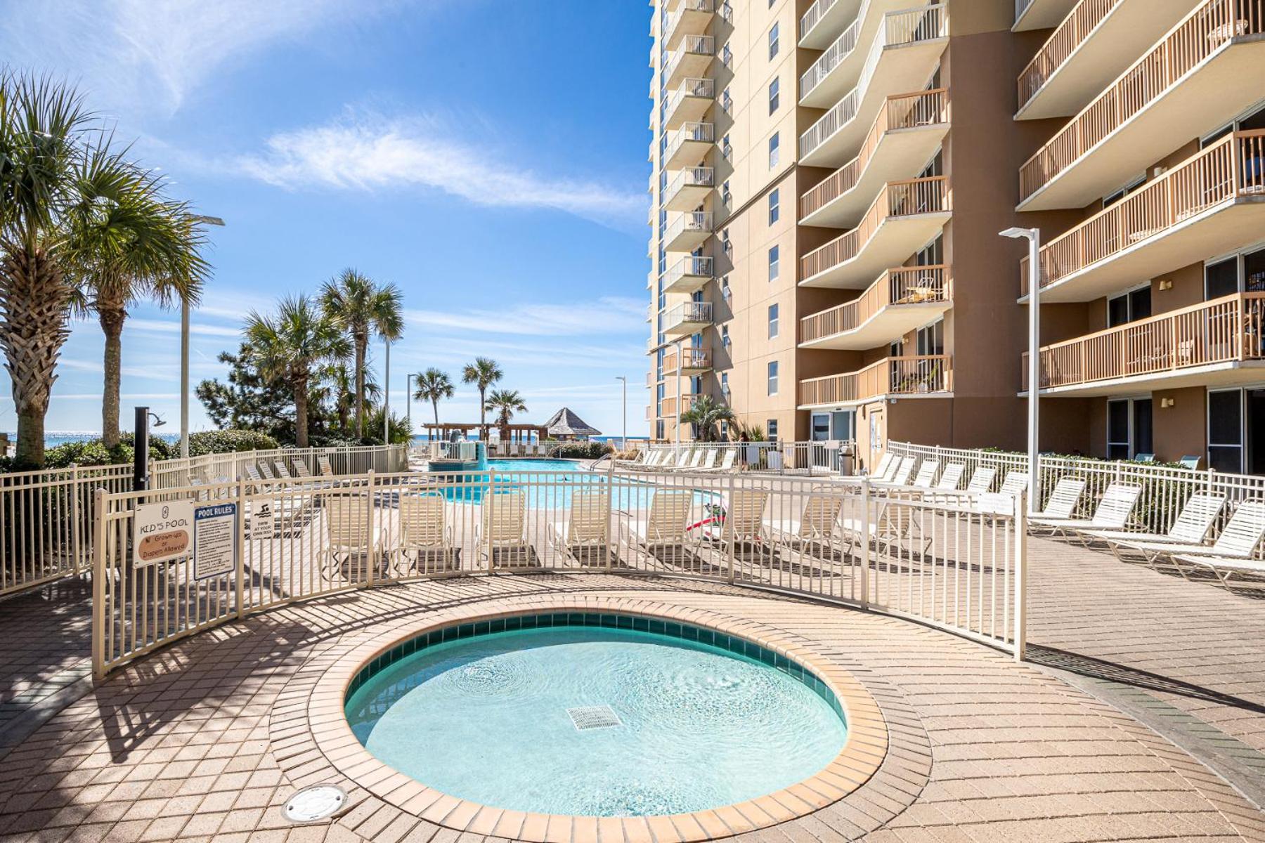 On The Gulf 407-by Isle Apartment