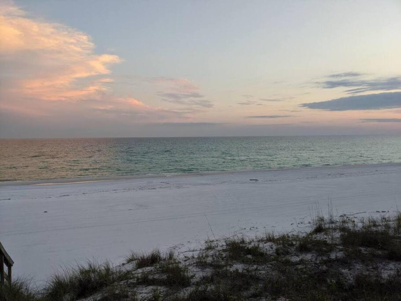 Perfect Getaway To The Destin