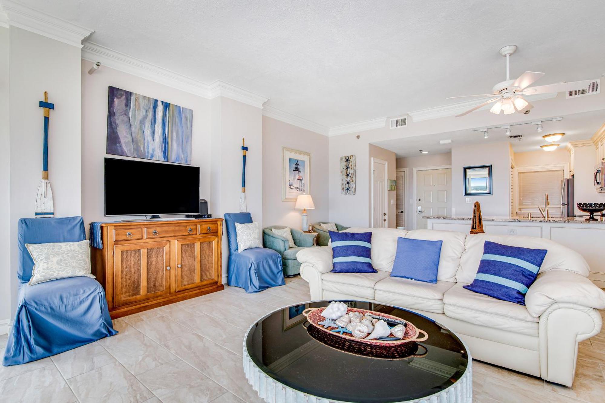 Tops'l Manor 1205