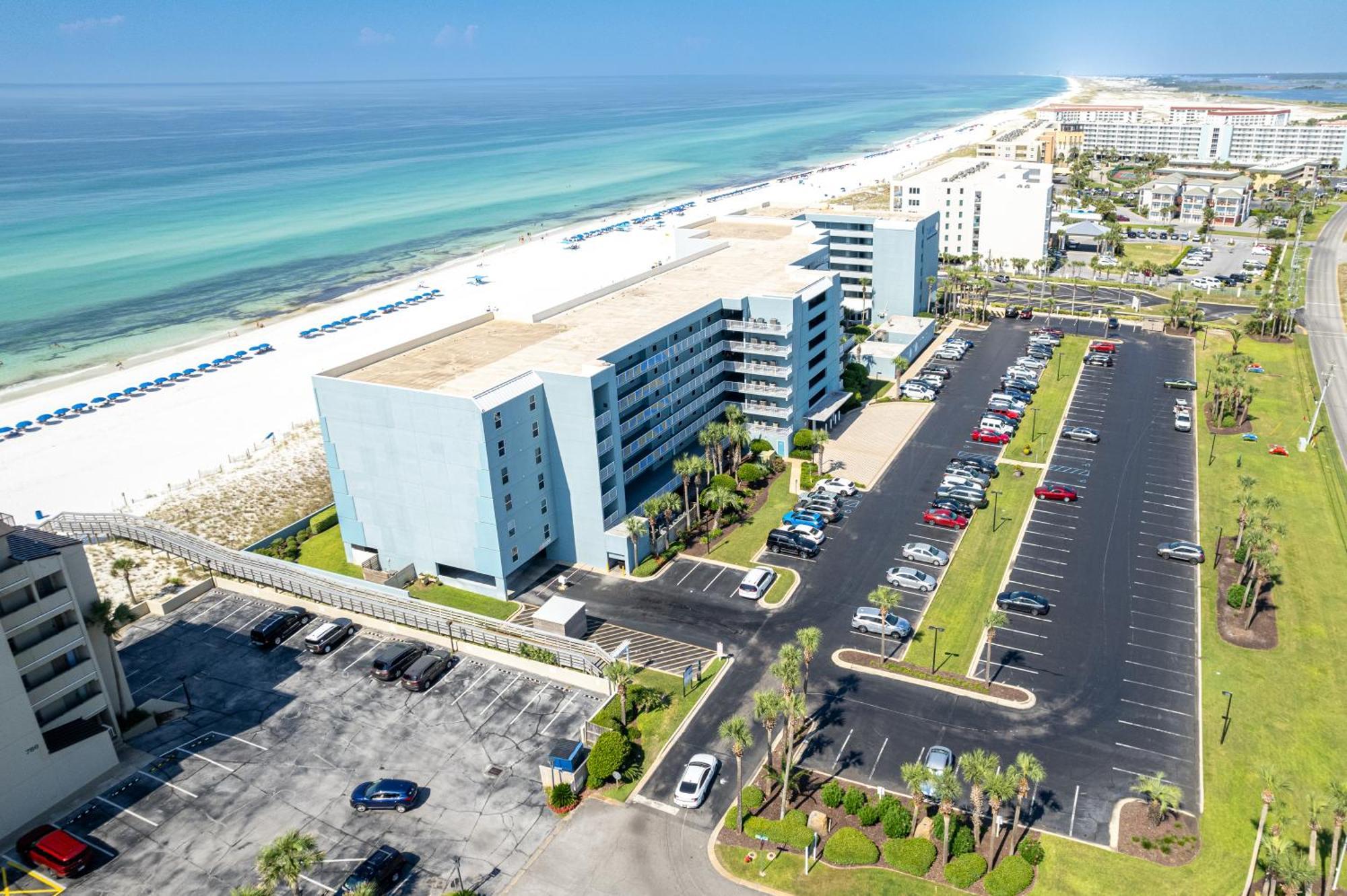 On The Gulf 603-by Isle Apartment *