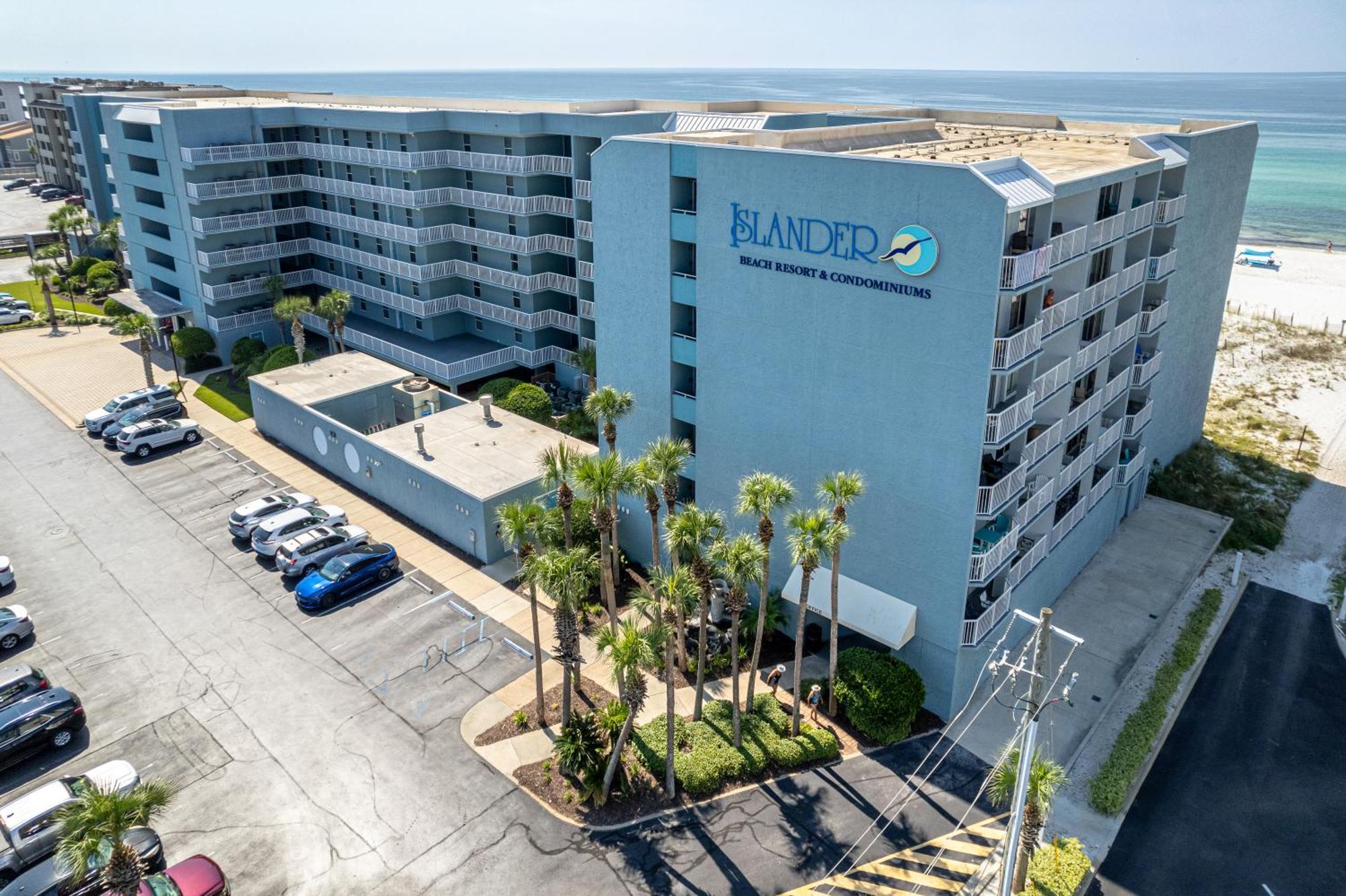 Apartment On The Gulf 407-by Isle Destin