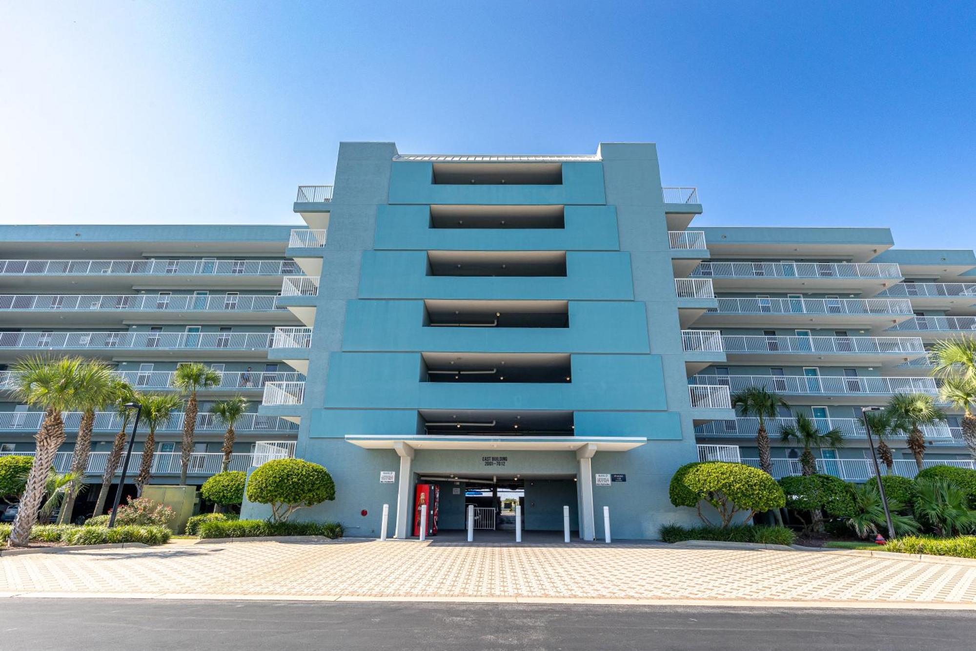 Oceania 705- By Isle Apartment