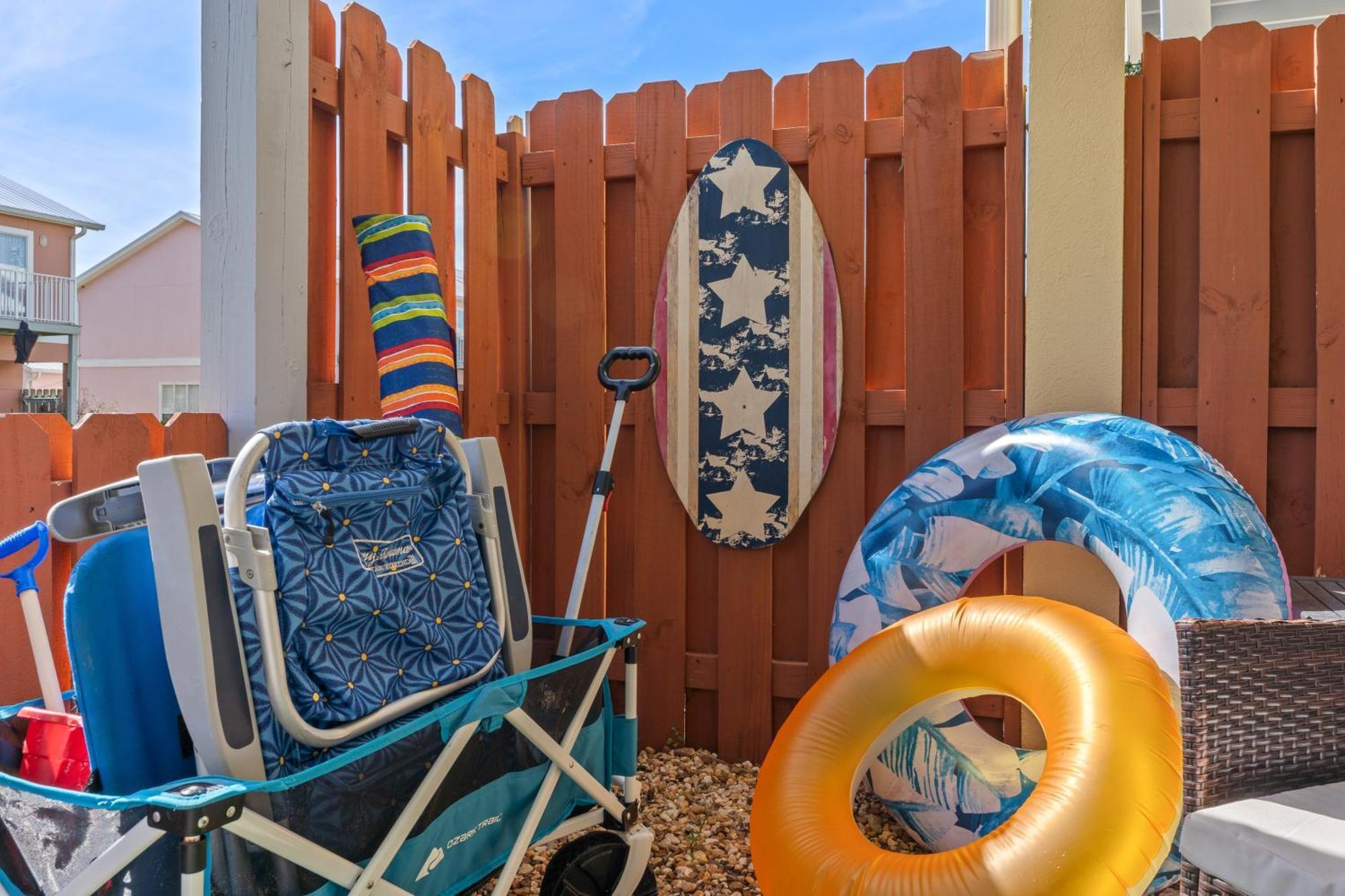 5 Min Walk To Beach, Sparkling Pool, Mins To Shops &outlet! 13 Destin