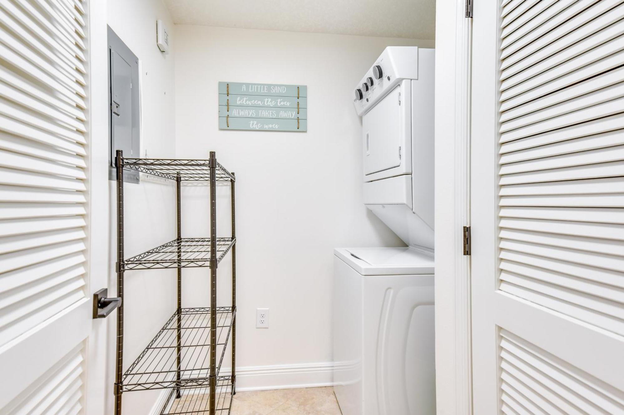 Apartment Ocean-view Miramar Snowbird Friendly! *