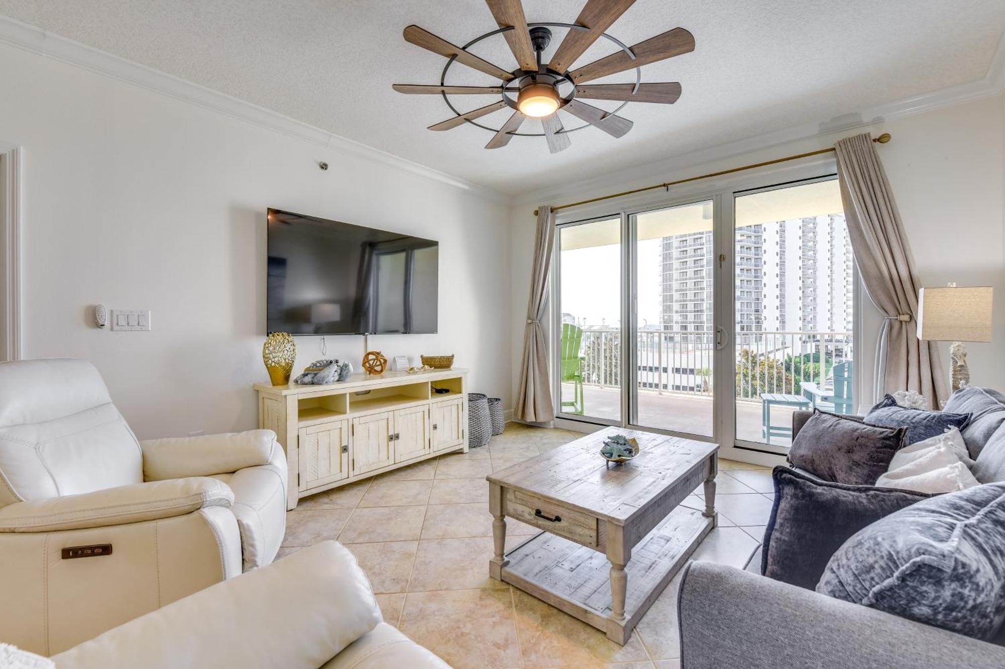 Ocean-view Miramar Snowbird Friendly! *
