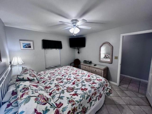 Apartment Pelican 0404 By Pelican Management *
