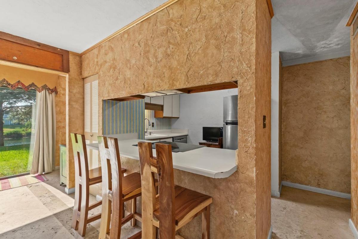 Sandy Beaches-3 Pools-pet Friendly Holiday home *