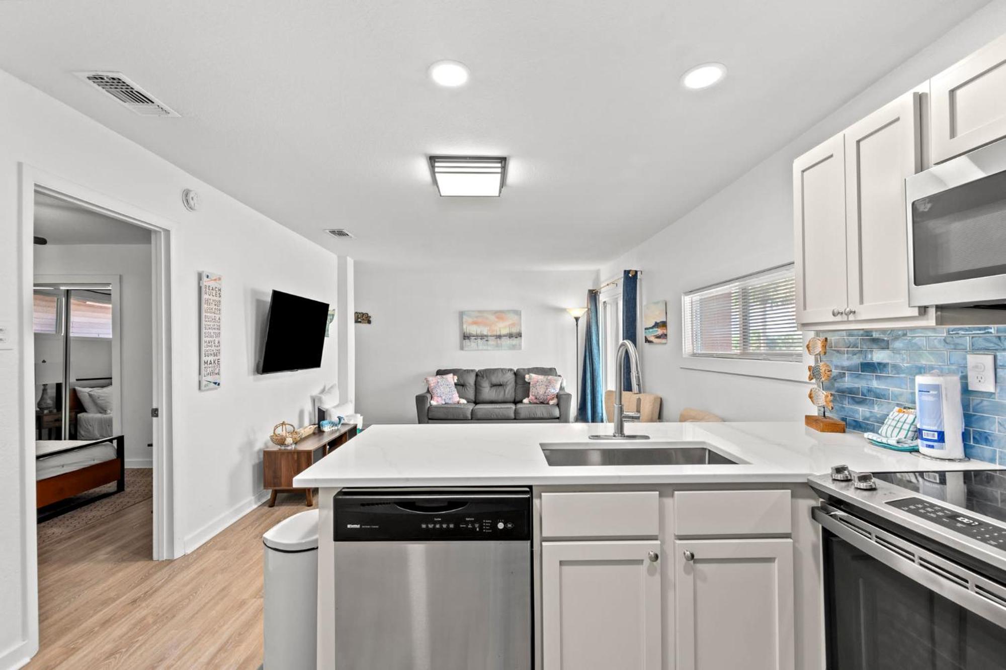 Sapphire Sands 3 Pools Pet Friendly Holiday home Destin