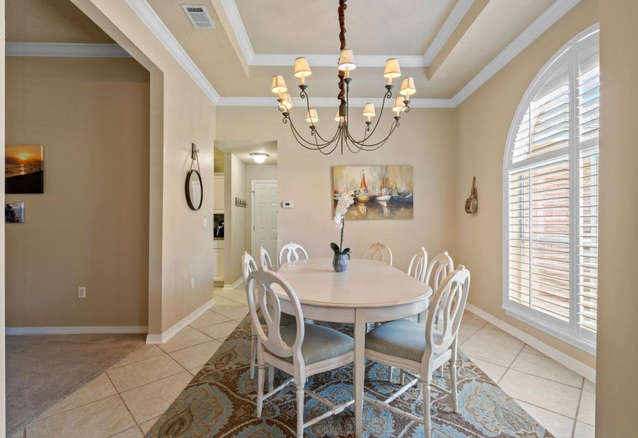 The Coral Reef At Avalon Estates - Private
