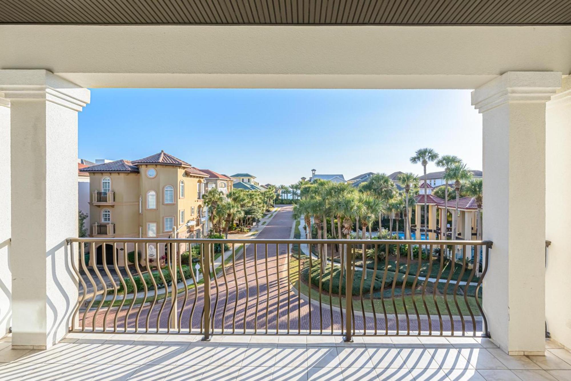 Lavish Escape 4806 Destin