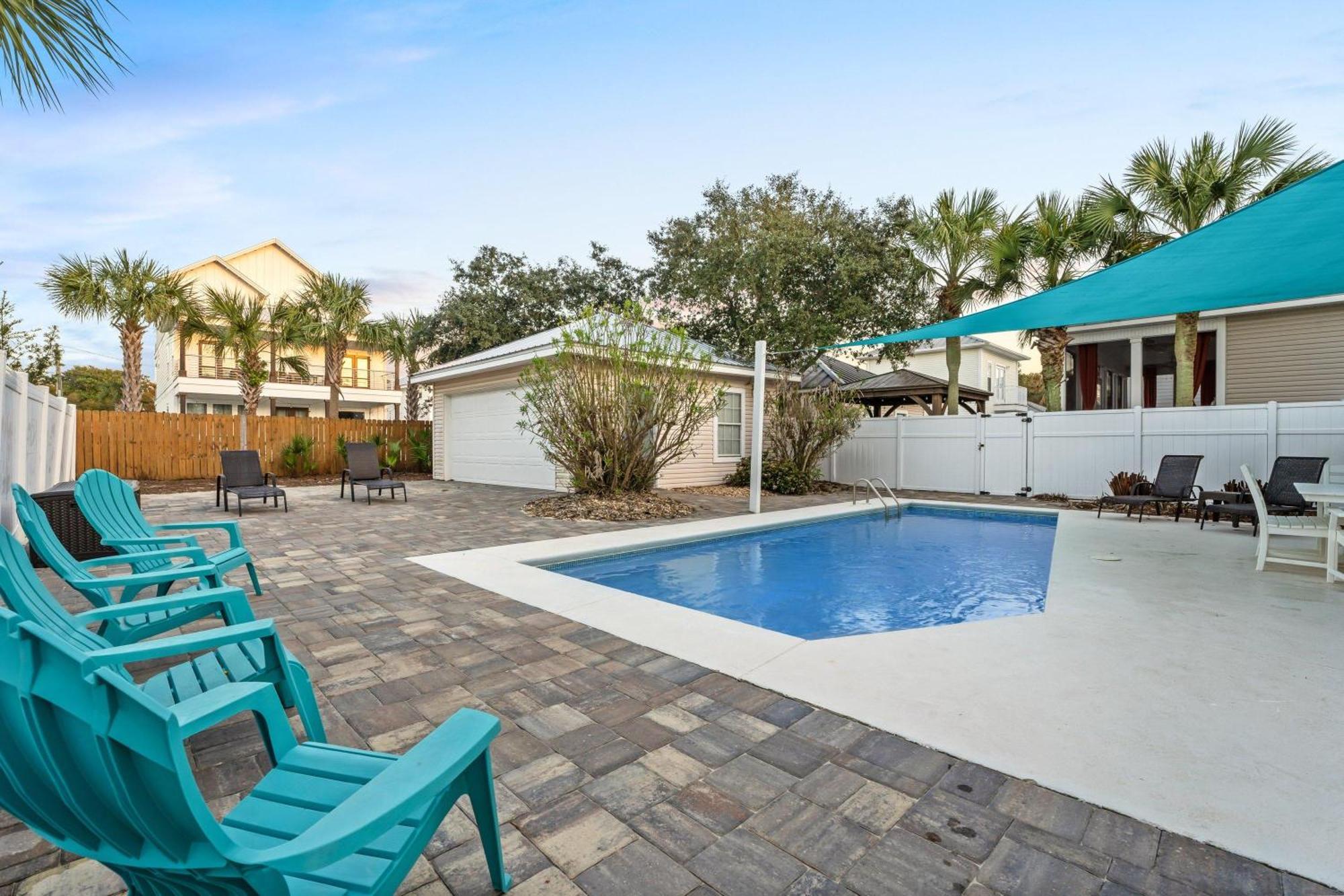 The Hideaway - 97 Barracuda St Holiday home