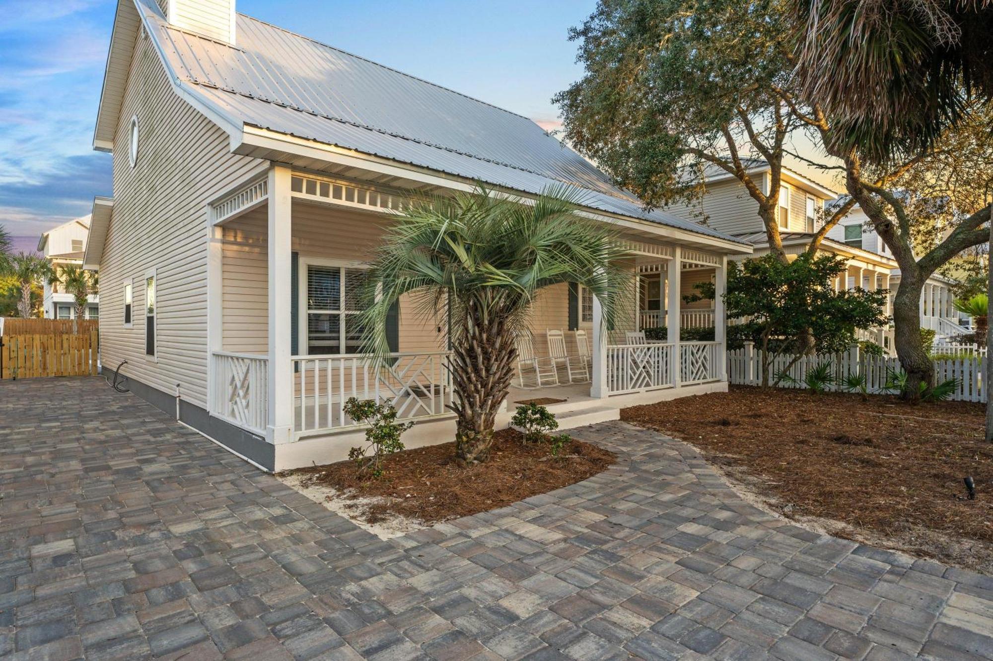 The Hideaway - 97 Barracuda St Holiday home *