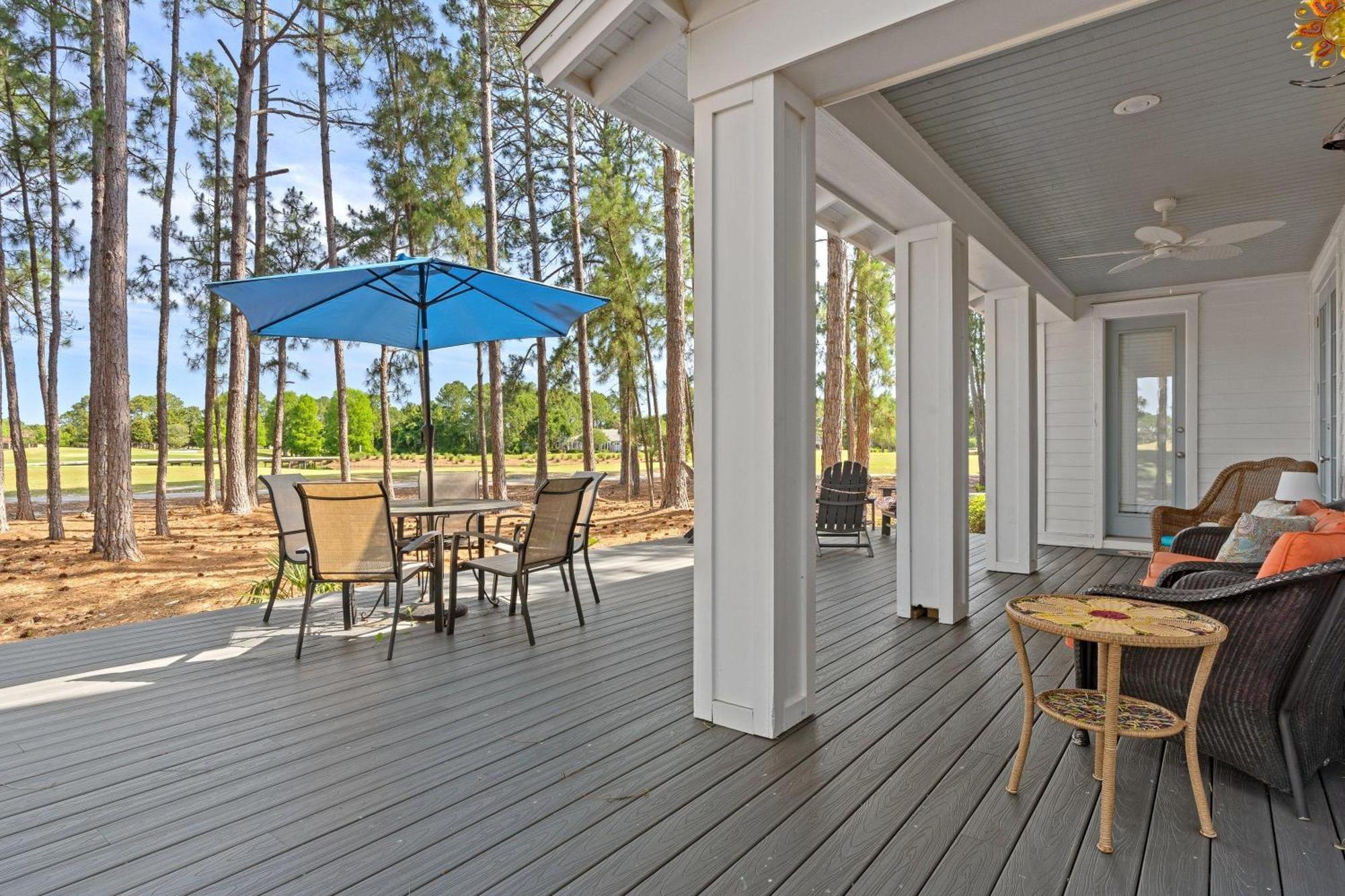1369 Laurel Grove 