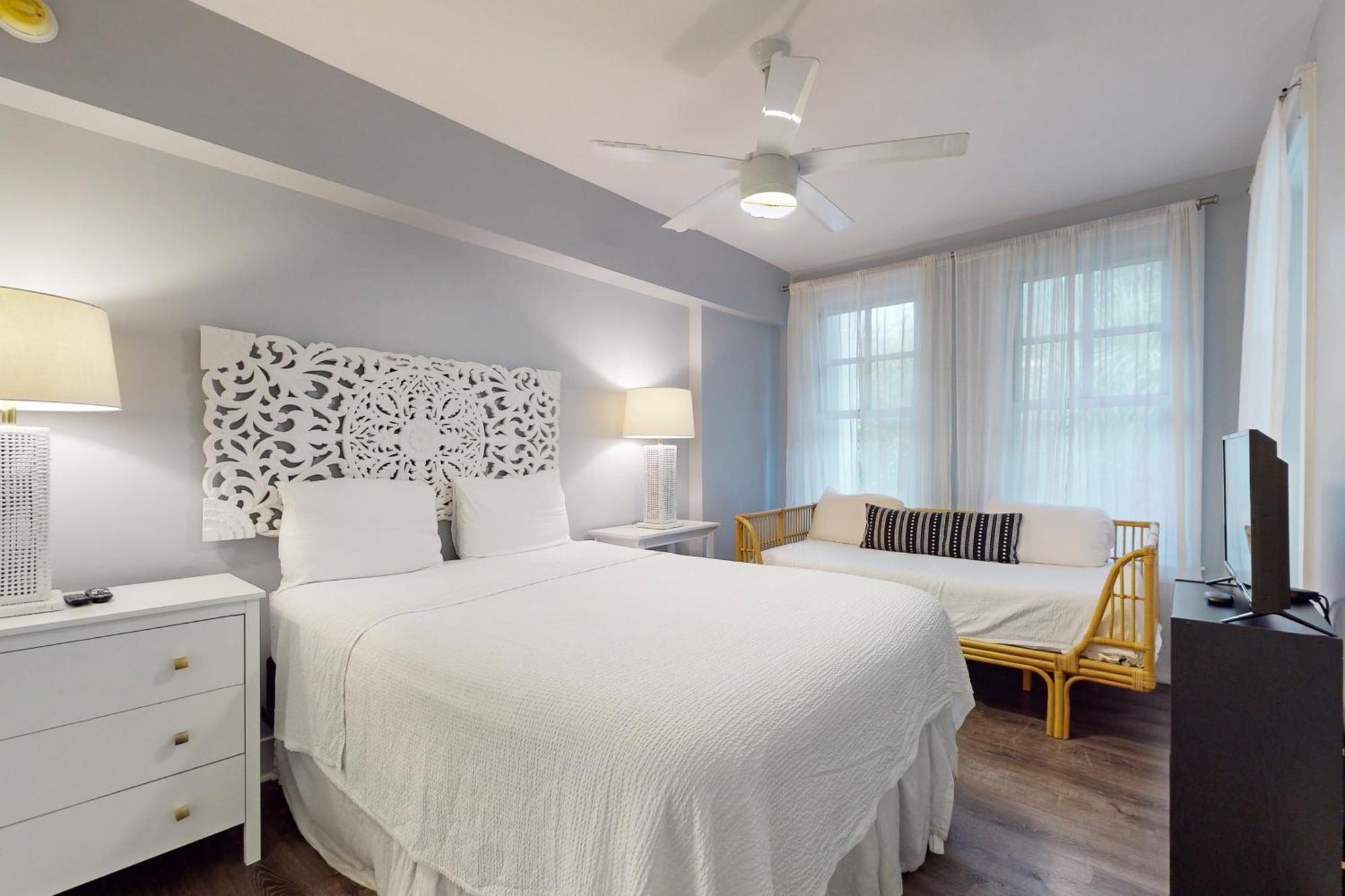 Baytowne Wharf - Observation Point South #559 Apartment *