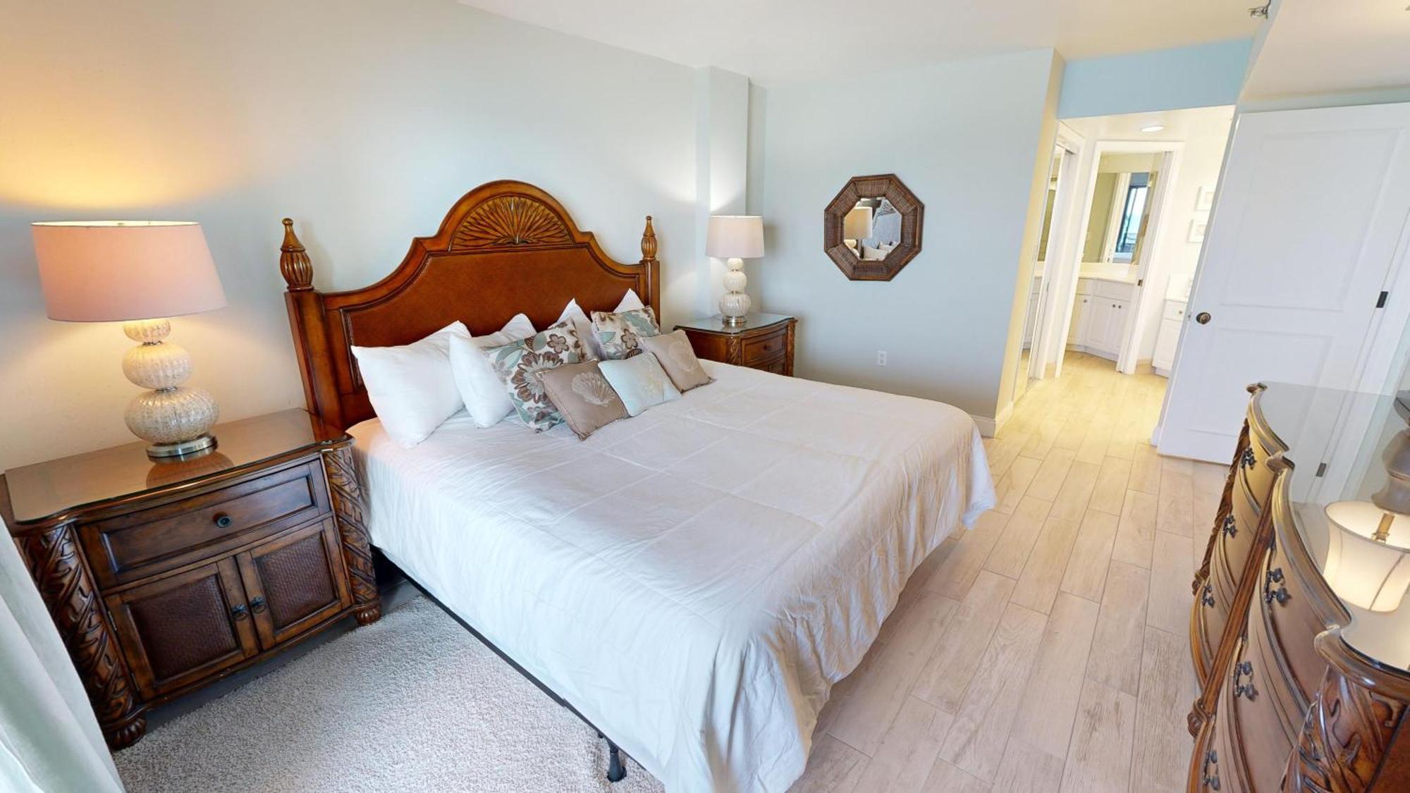 Inlet Reef 308- By Isle Apartment