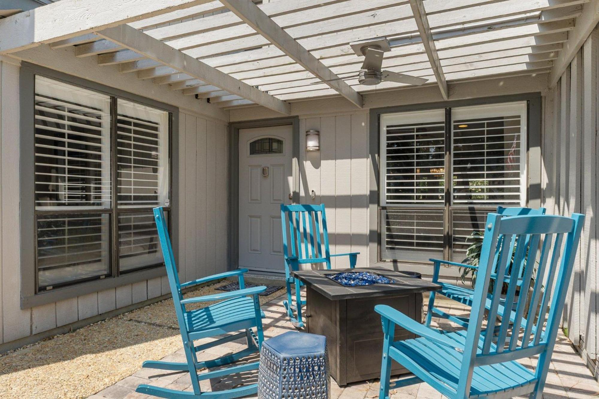 Augusta Village 518 Holiday home