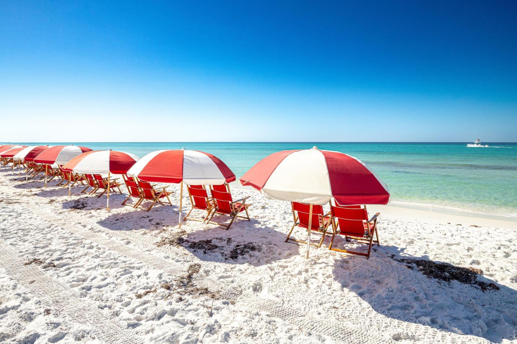 On The Gulf 603-by Isle Apartment Destin