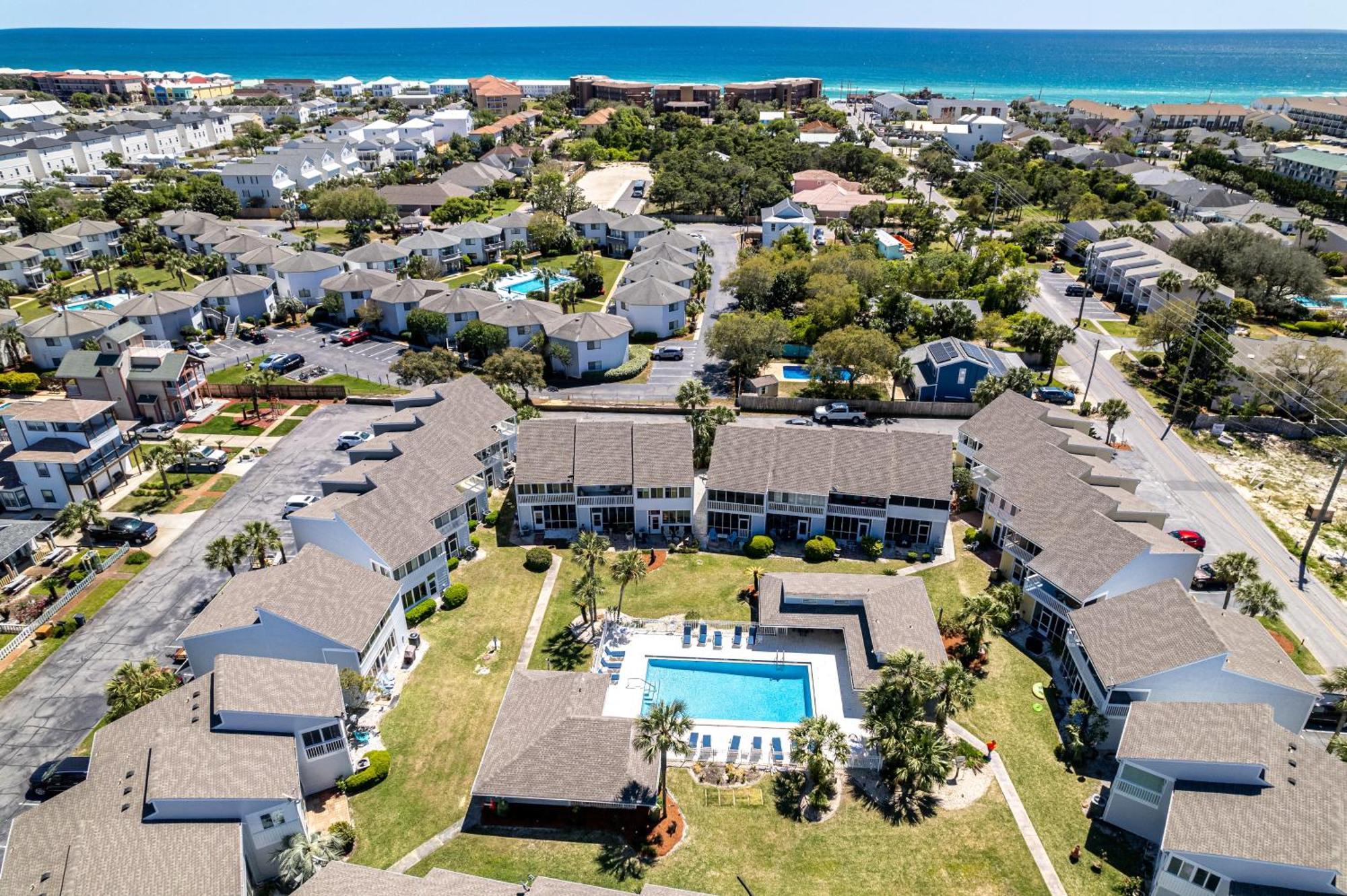 Shoreline Towers 1084- By Isle Apartment