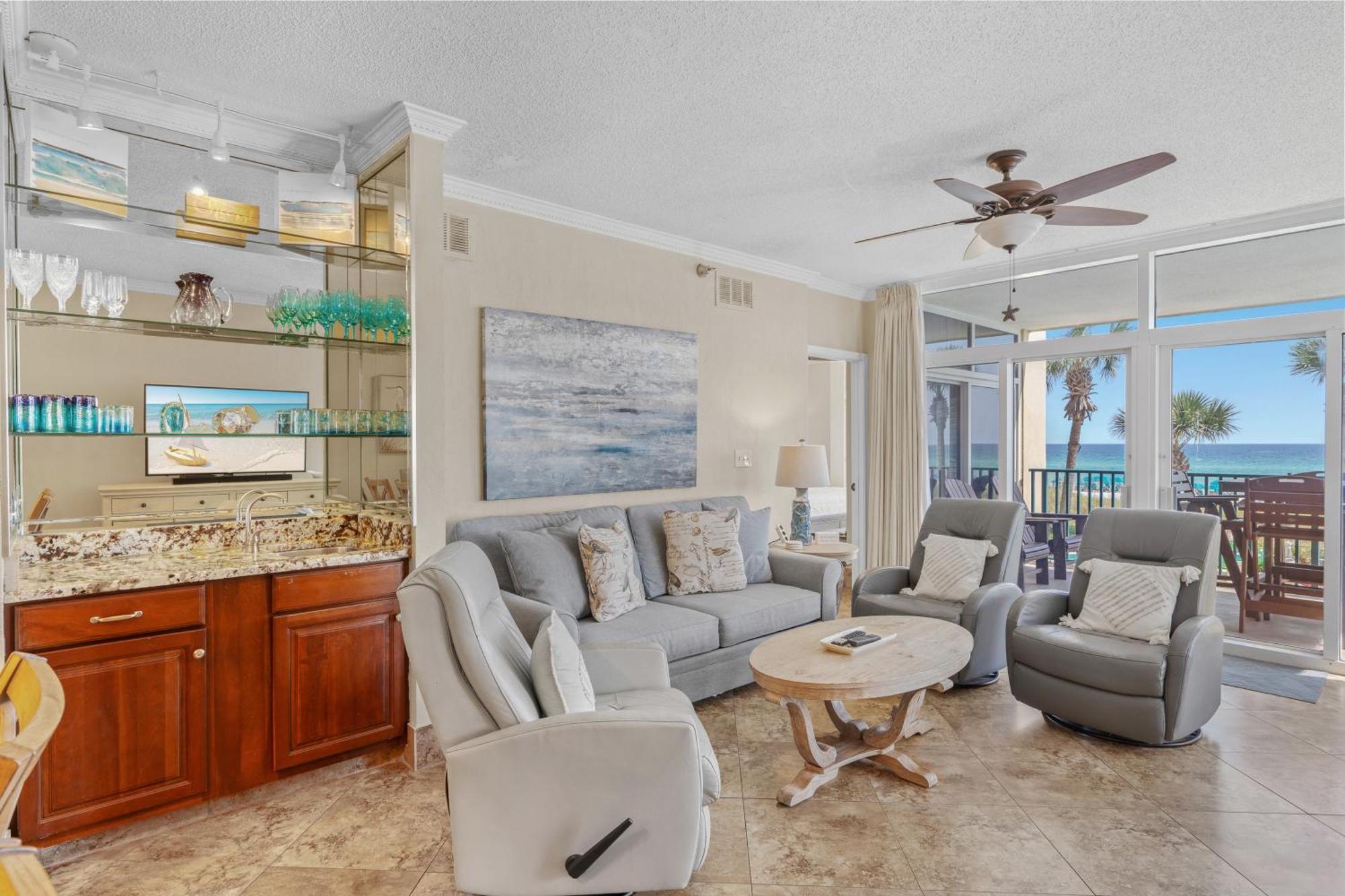 Apartment Jade East Towers 0140 By Newman-dailey *