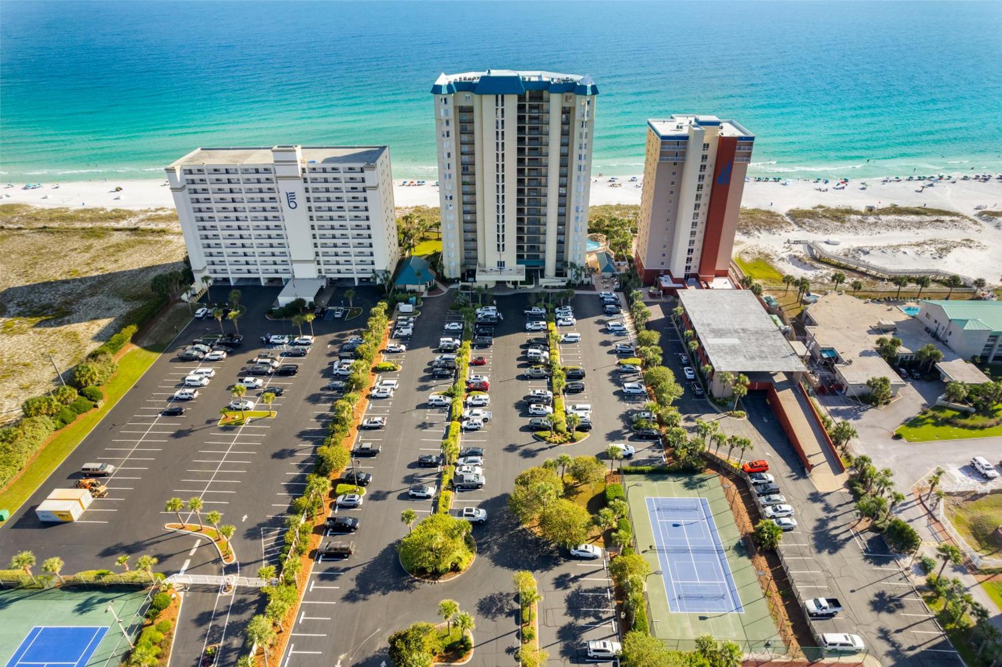 Jade East Towers 0140 By Newman-dailey