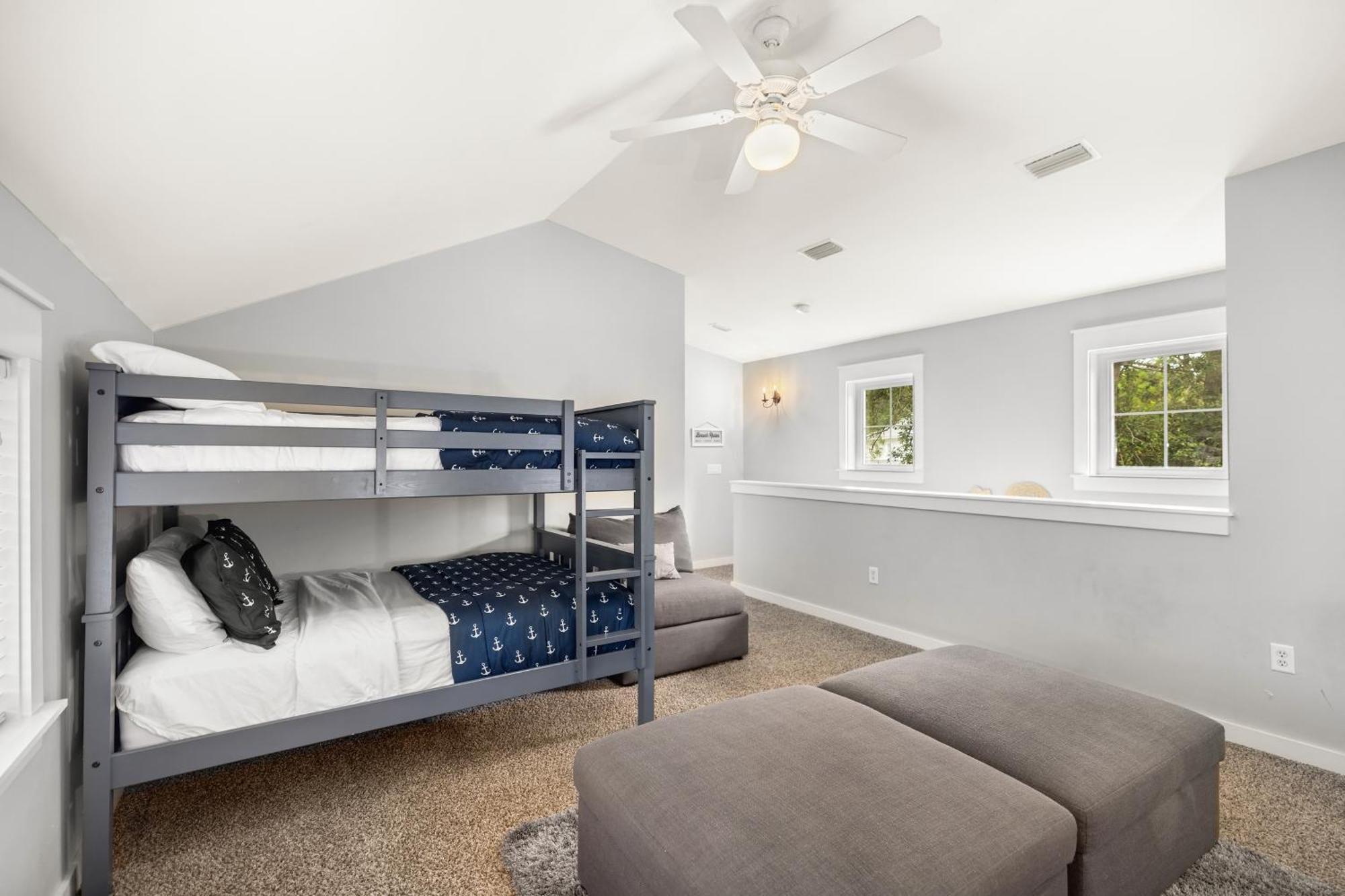 1298 Laurel Grove