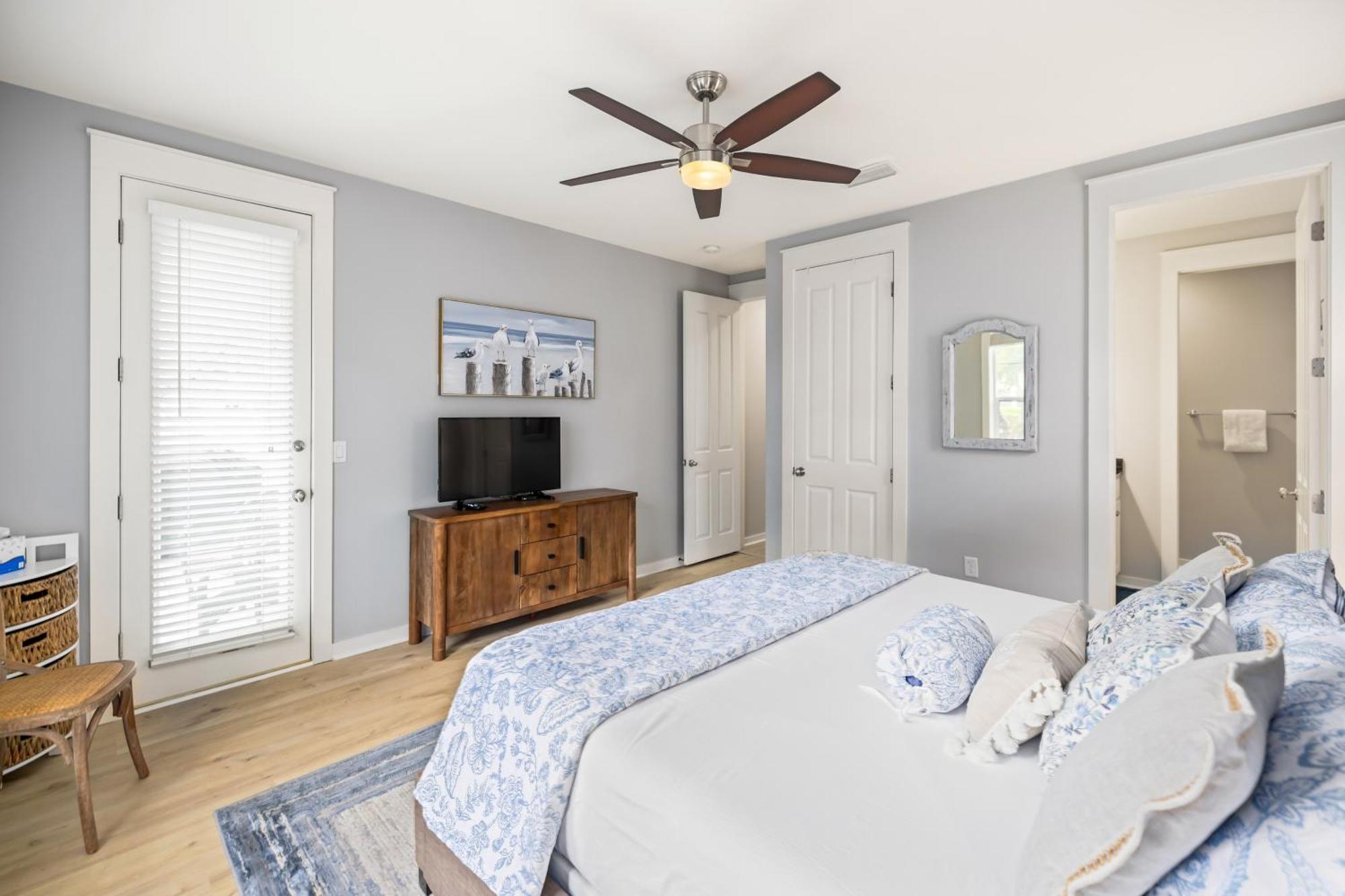 1298 Laurel Grove * Destin