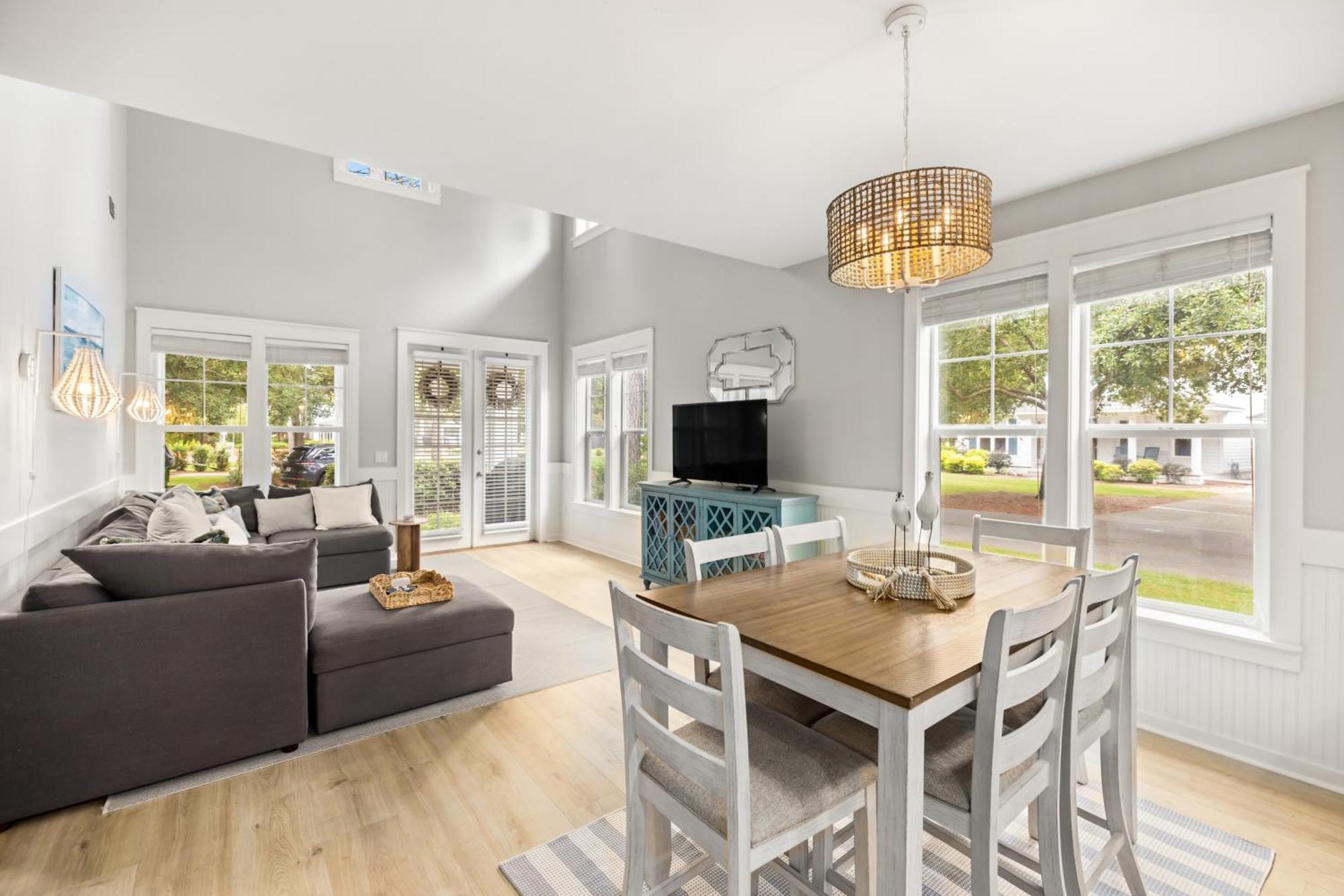 1298 Laurel Grove Holiday home