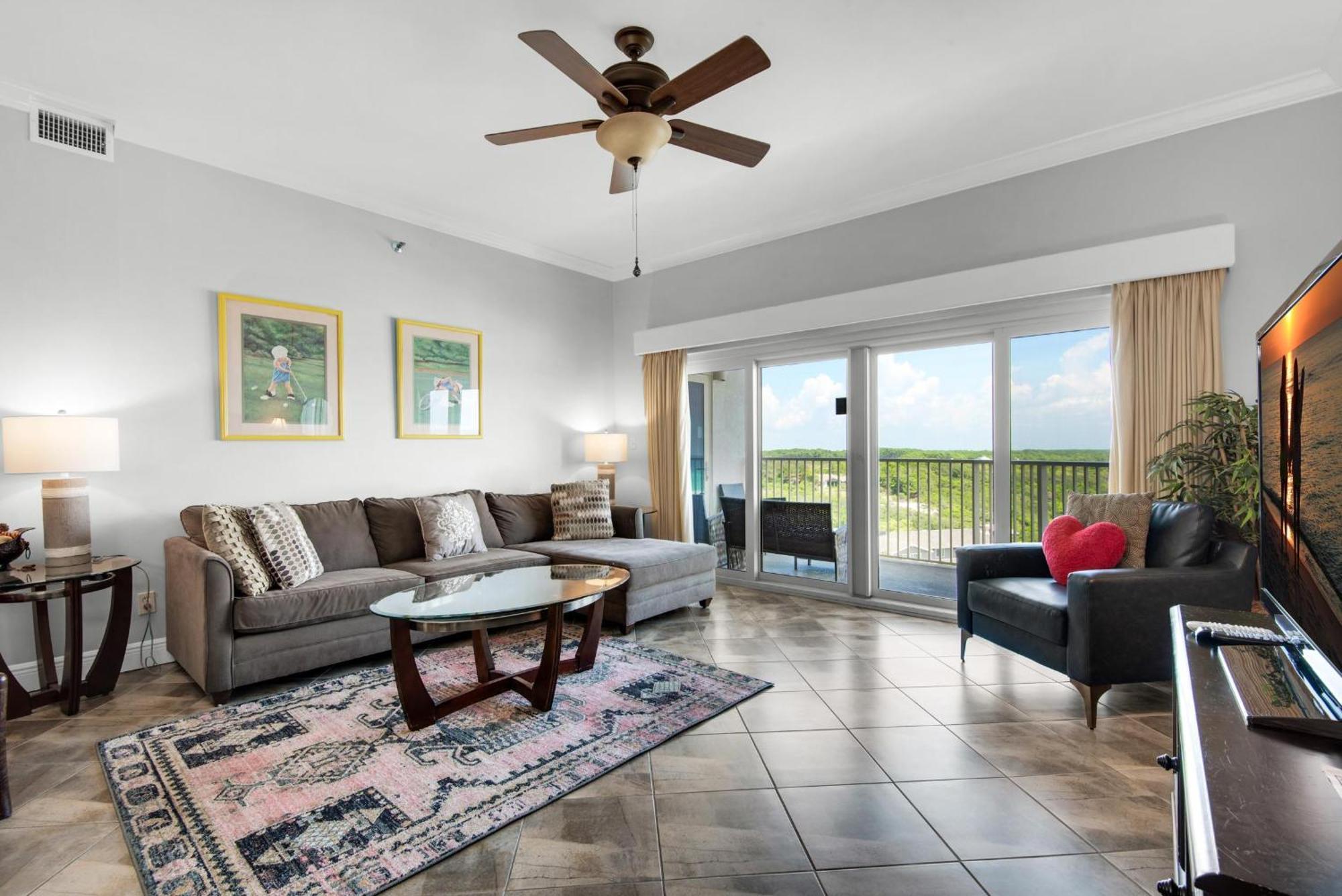 Holiday home Tops'l Manor C-804