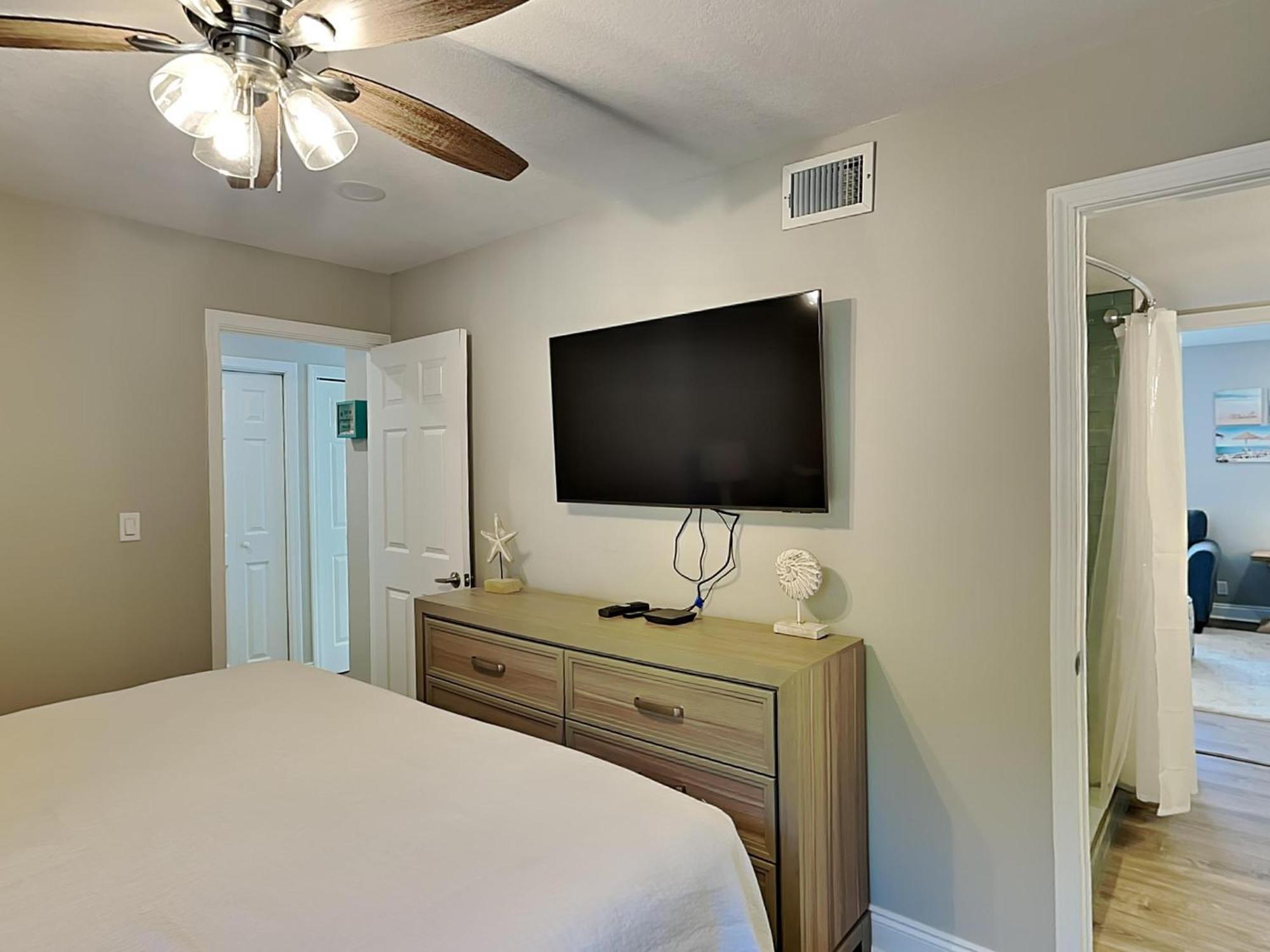 Sandpiper Cove 1027 * Destin