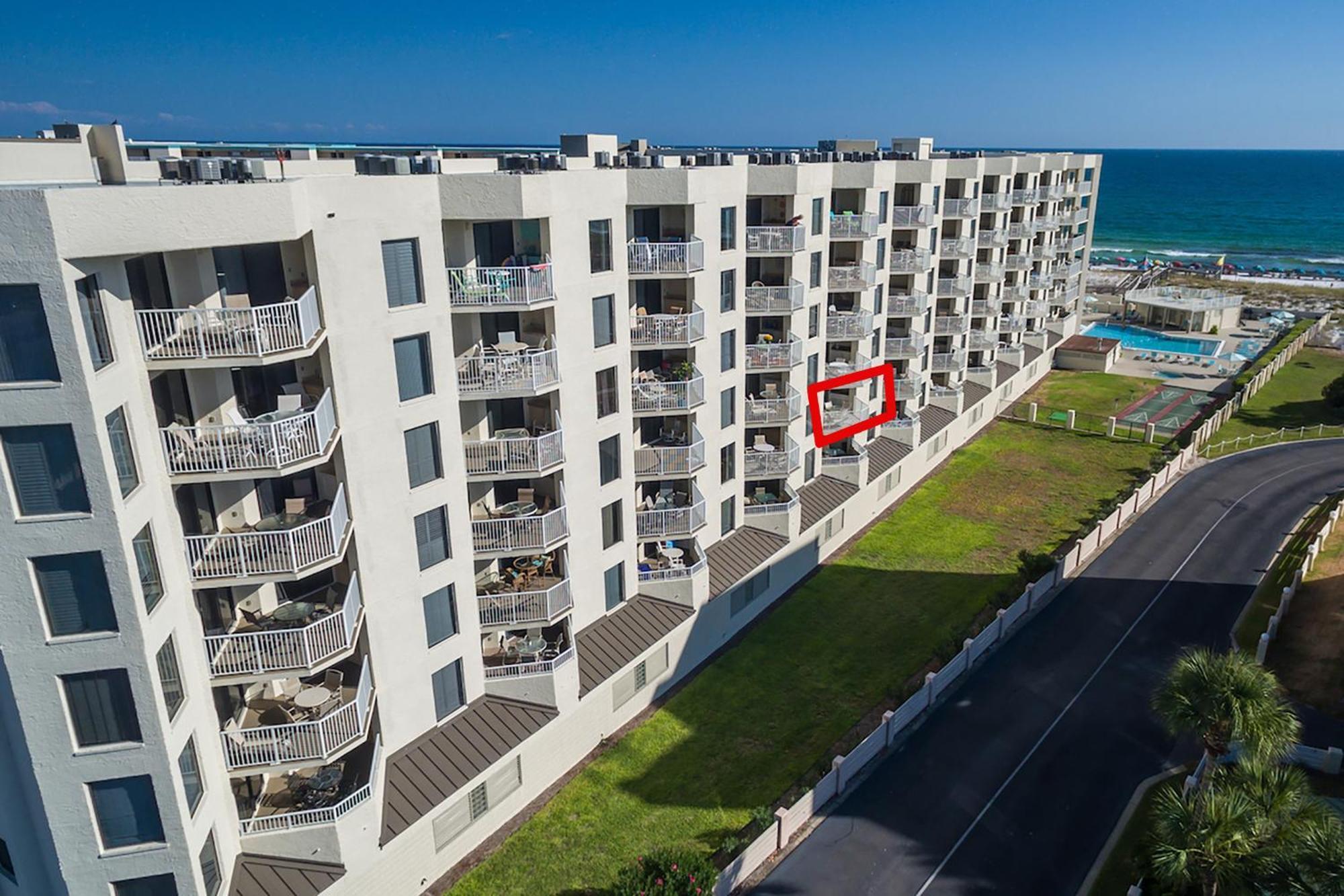 Inlet Reef 213- By Isle Apartment Destin