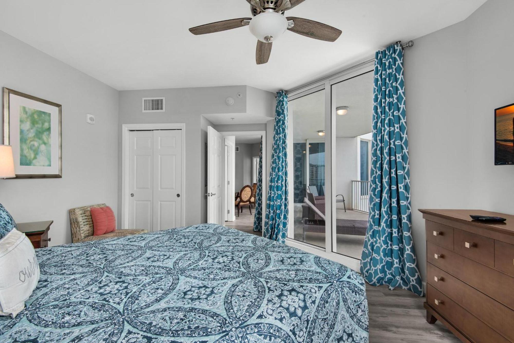 Palms #2715 Full 2 Bedroom *