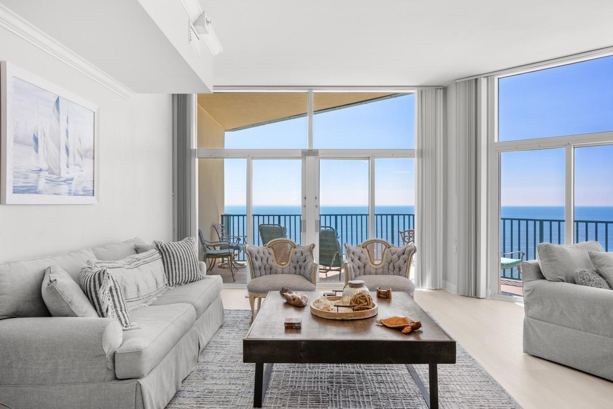 Jade East Towers 1950 By Newman-dailey Holiday home Destin