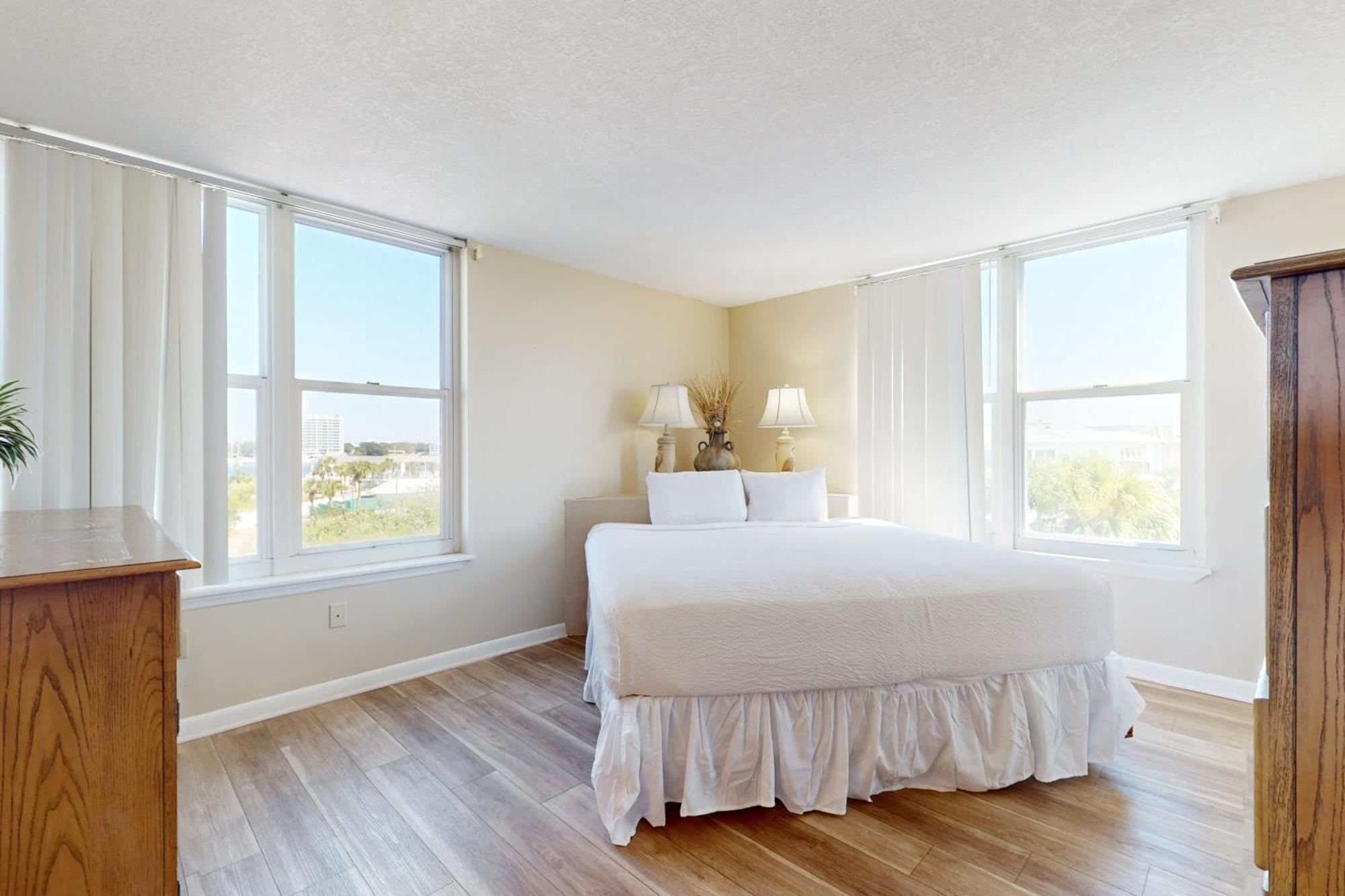 Magnolia House At Pointe Ii *