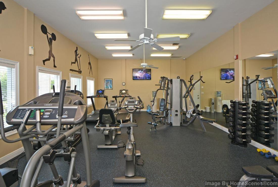 2111 - Shoreline Towers Unit Upgraded Condo- Free Setup! Holiday home *