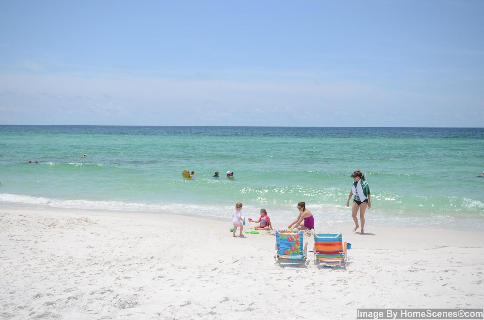 2111 - Shoreline Towers Unit Upgraded Condo- Free Setup! Holiday home *