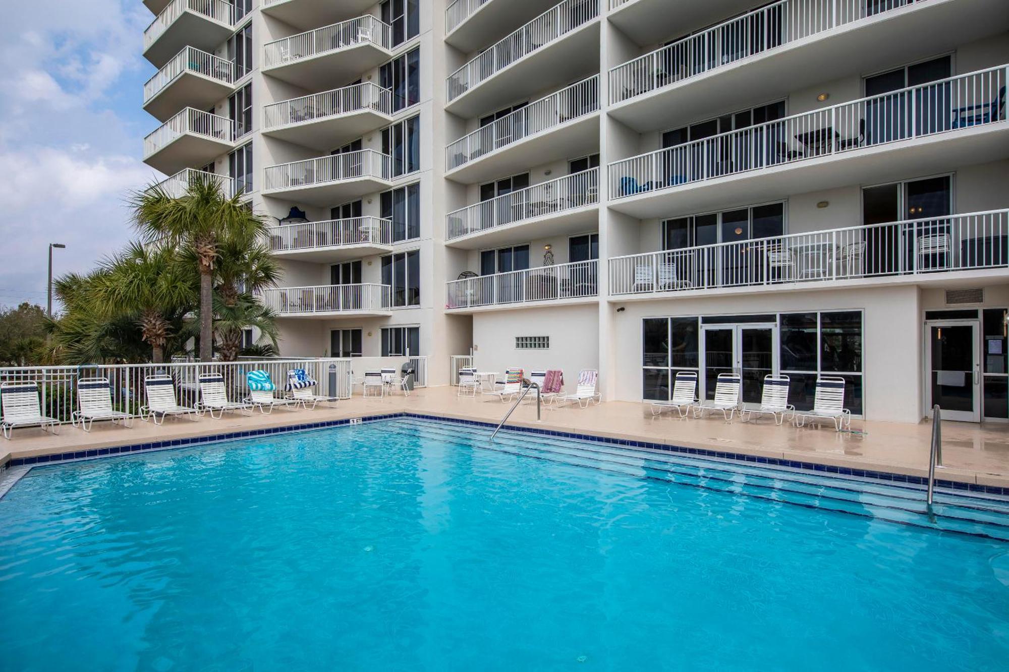 Apartment Terrace At Pelican 703 *