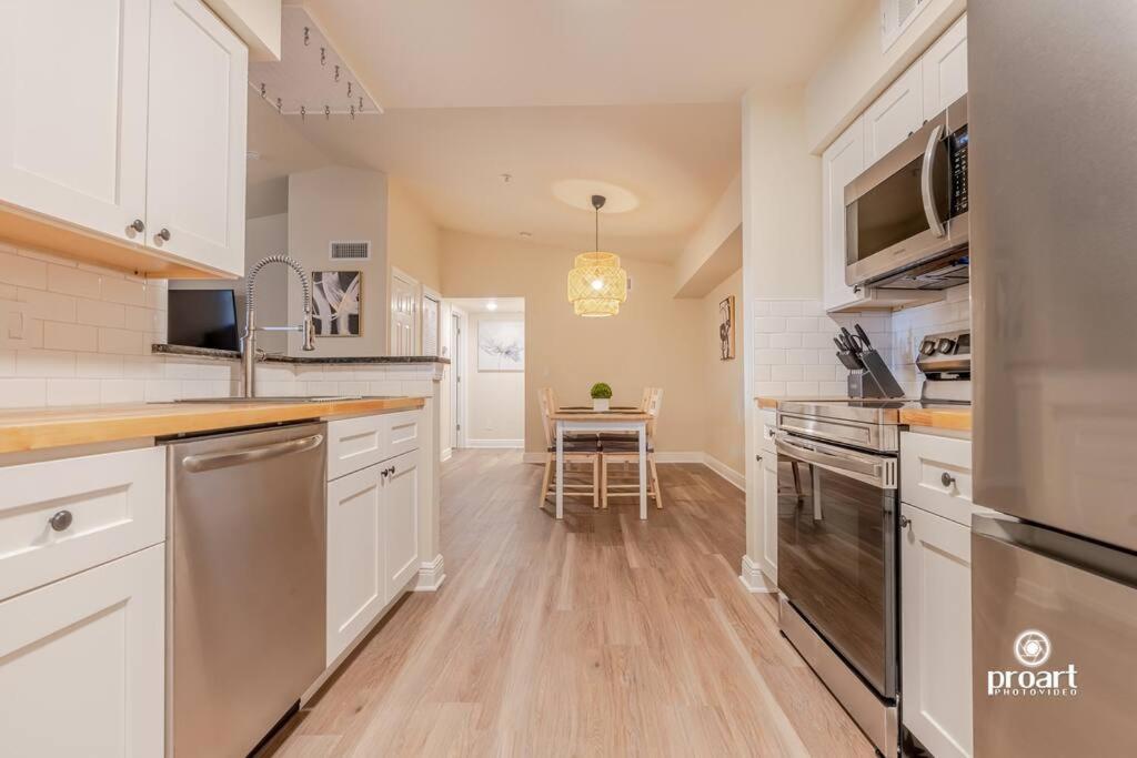 Apartment Cozy Sunrise And Sunset *
