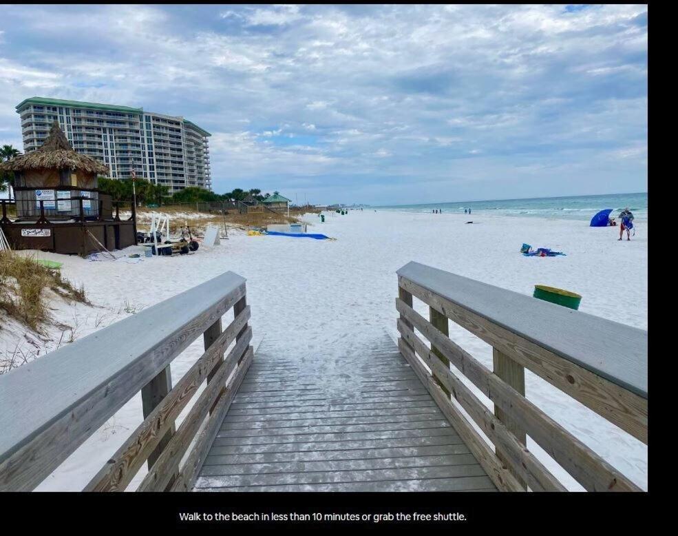 Pool View I Fun I Eat I Paradise 1211 Apartment Destin
