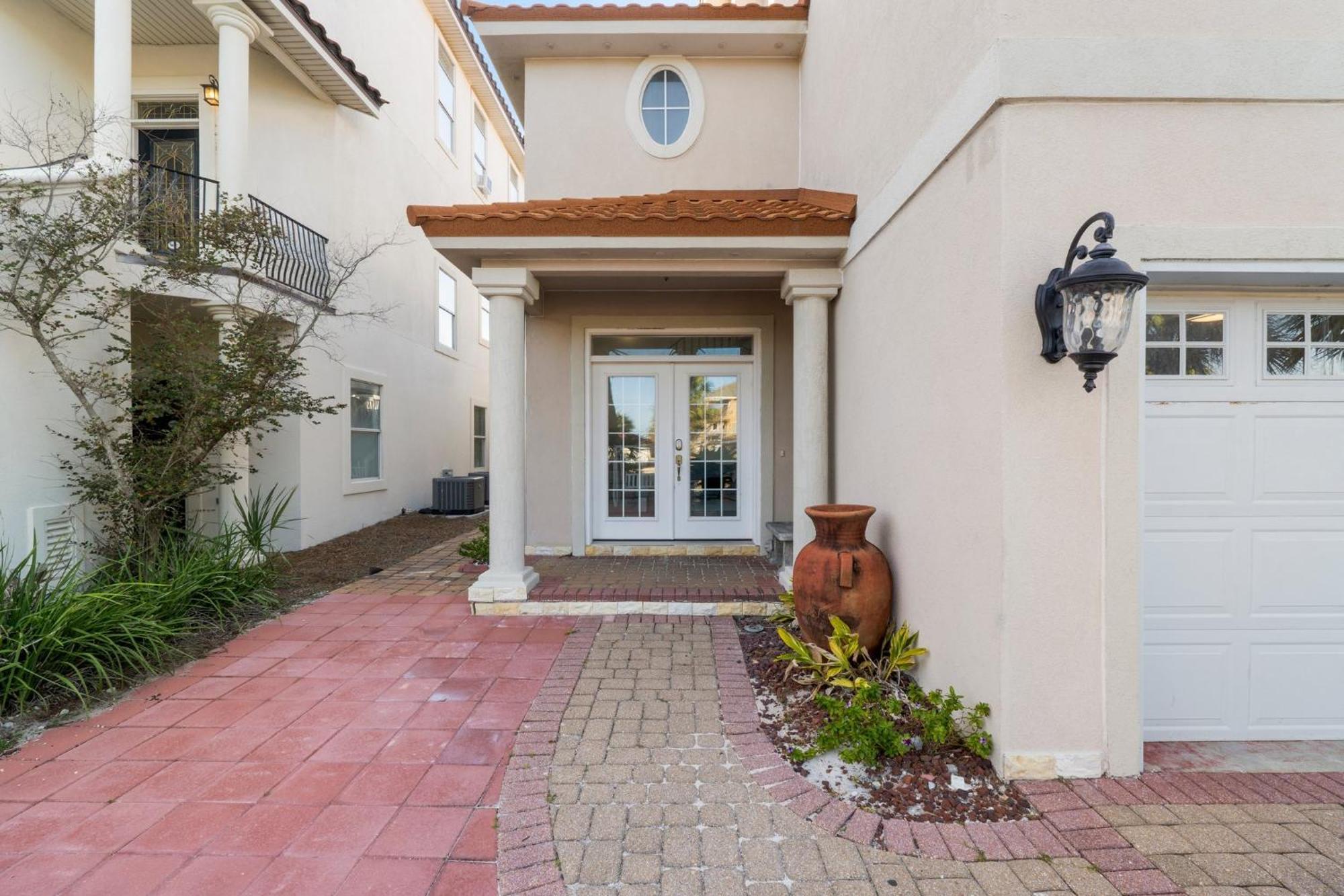 68 Terra Cotta Way - Sealove Terra Cotta Holiday home *