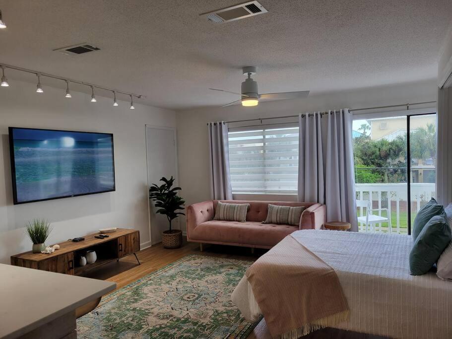 Bliss Apartment