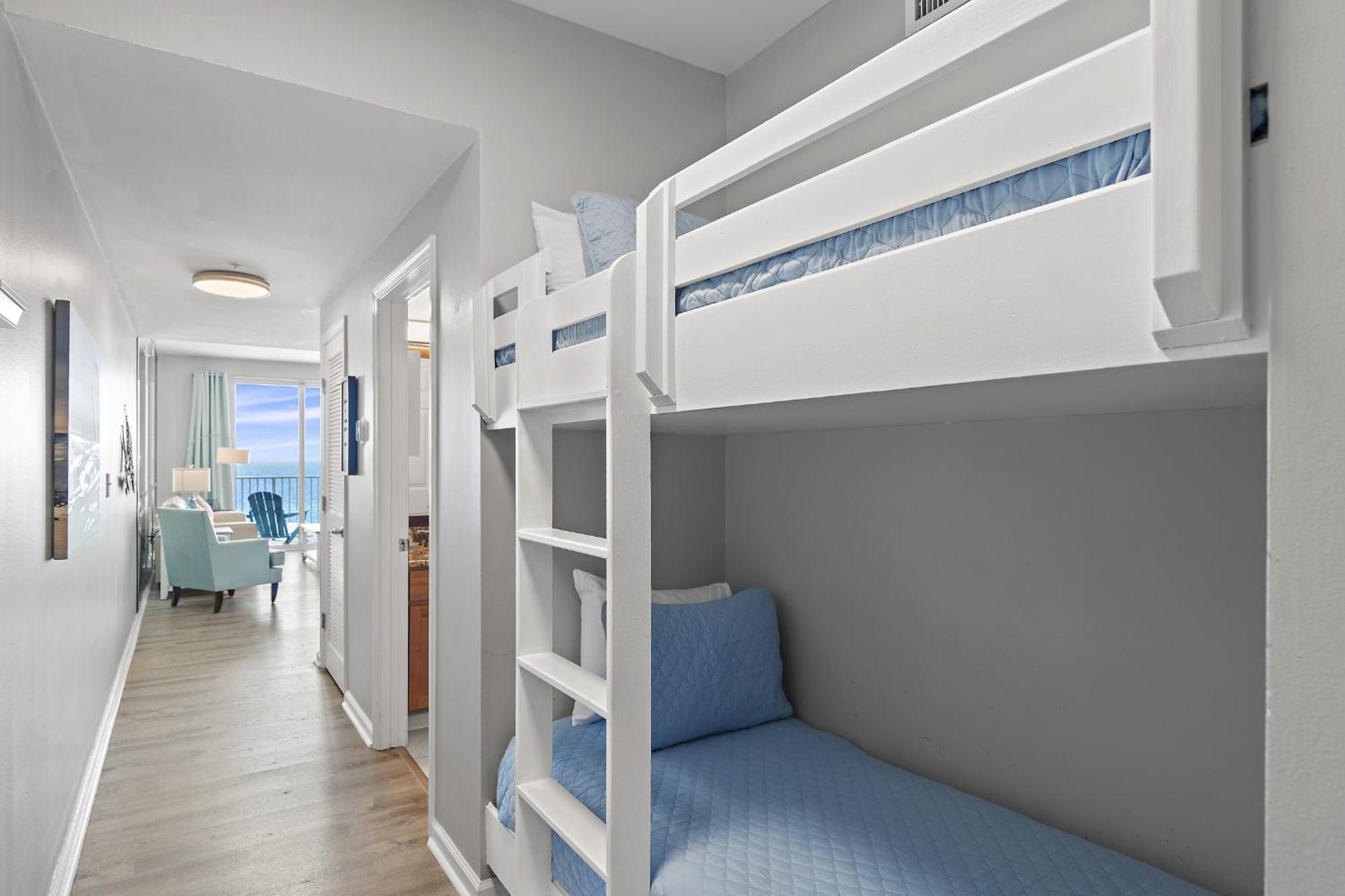 Newly Remodeled Beachfront In Miramar