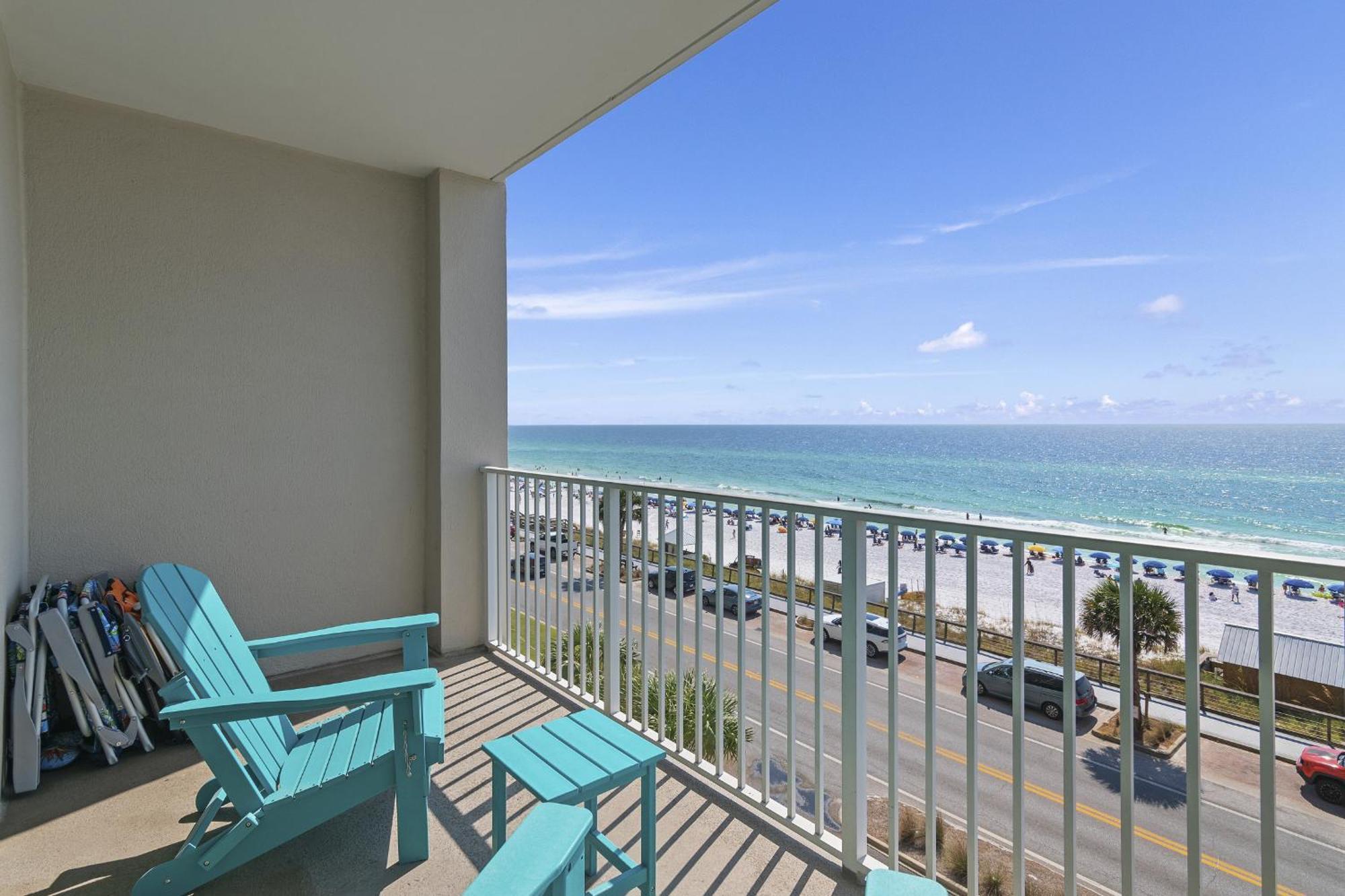 Apartment Newly Remodeled Beachfront In Miramar Destin