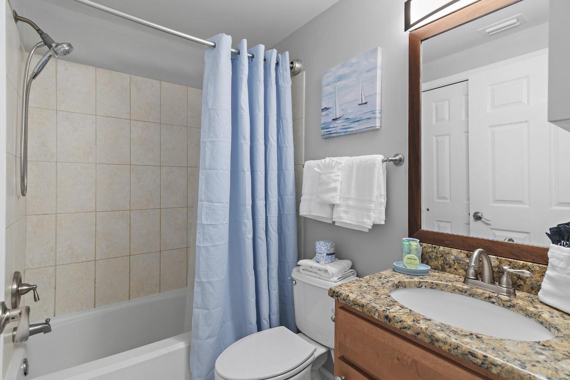 Newly Remodeled Beachfront In Miramar Apartment *