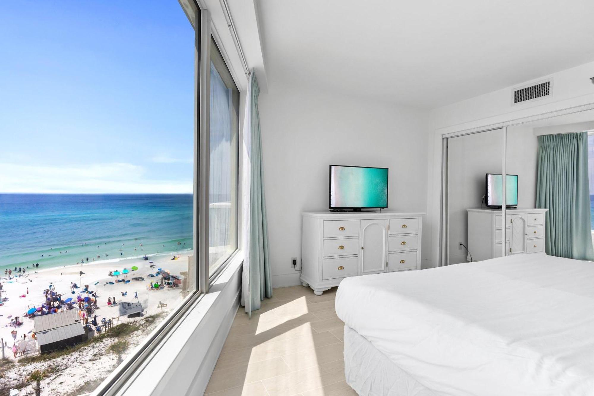 Beachside Two 4278 Holiday home