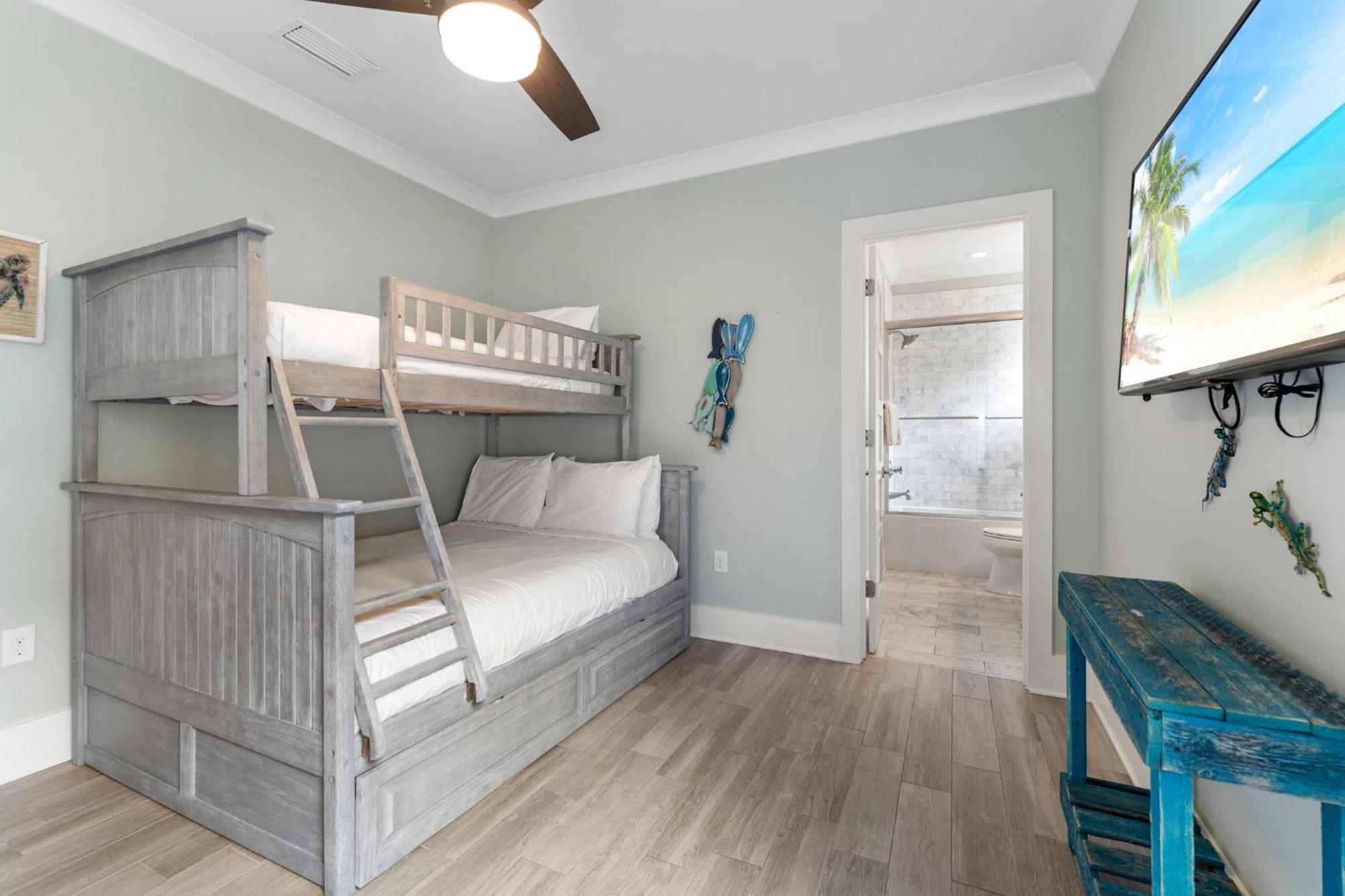 1864 Holiday home Destin
