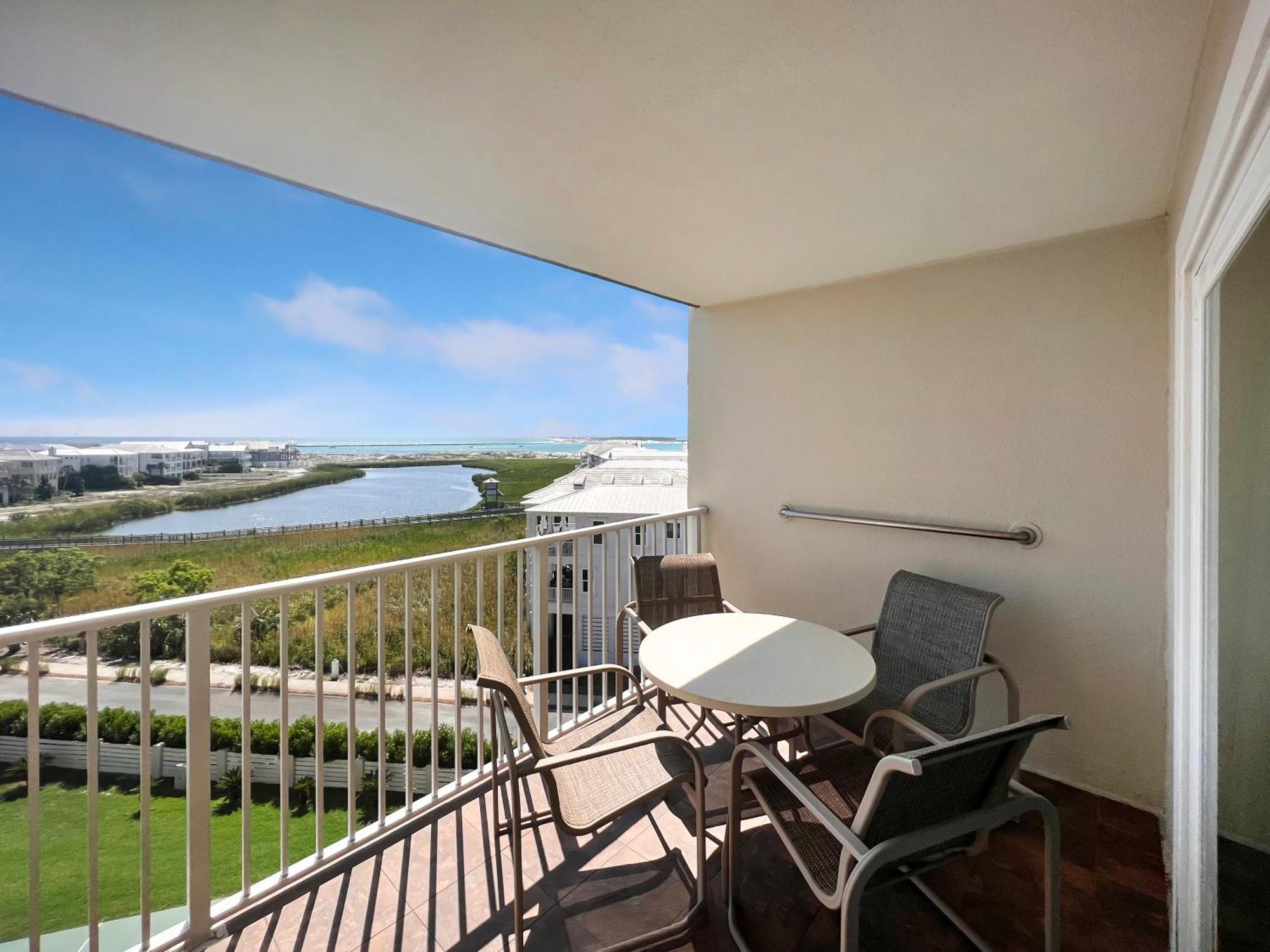 Emerald Oasis Destin