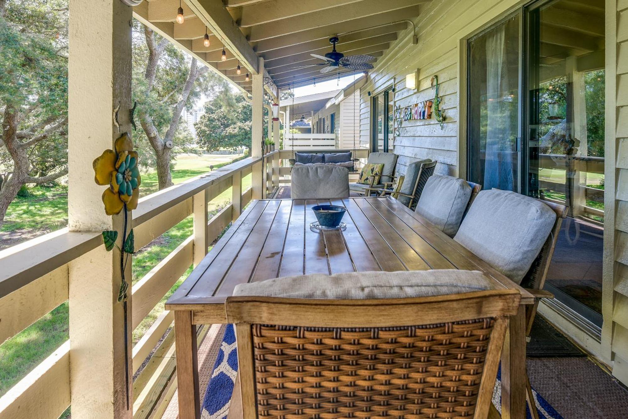 Miramar With Golf Course Views! *