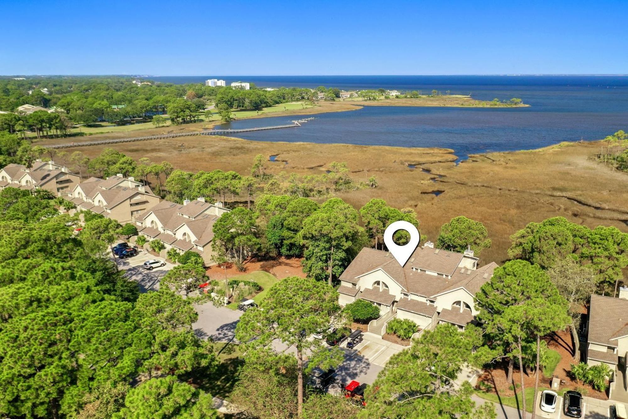 8972 Heron Walk